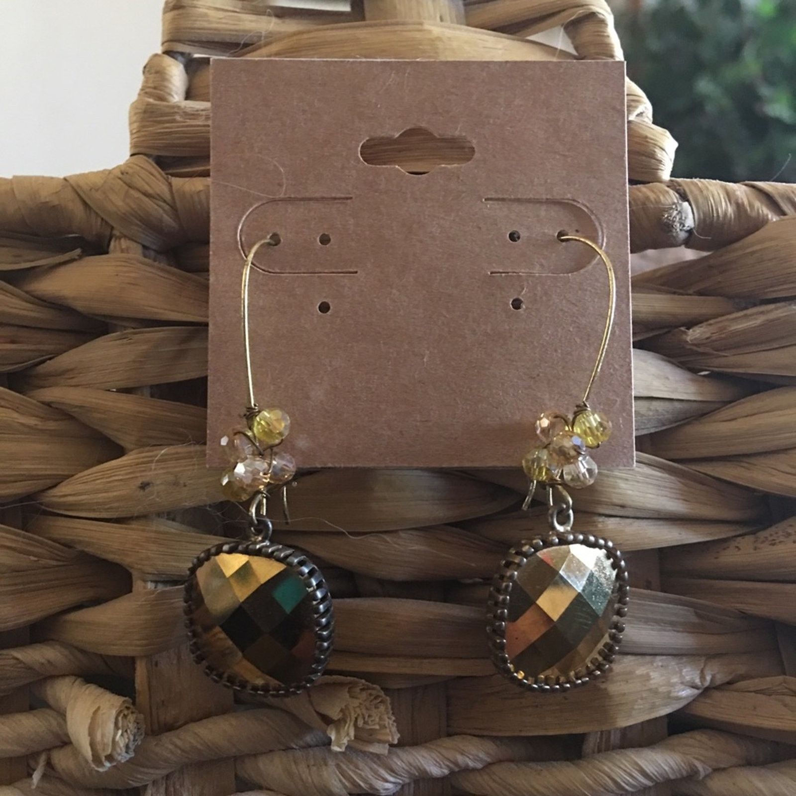 Vintage Vintage repurpose faceted gold glass ear wires Size ONE SIZE - 1 Thumbnail
