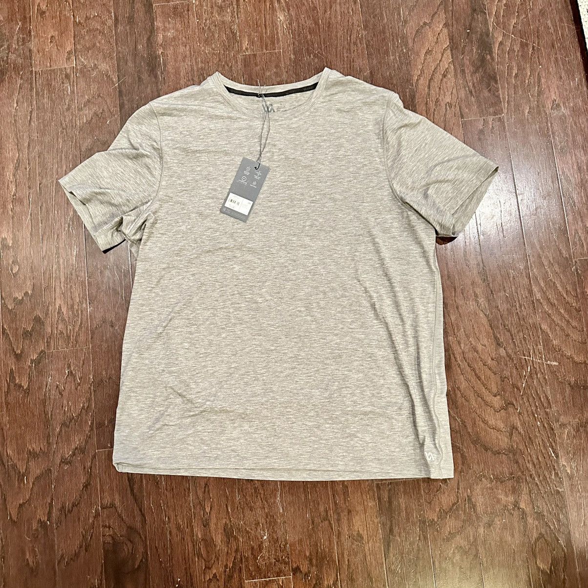 Other Heather Grey VRST icon tee - L (BRAND NEW) Size US L / EU 52-54 / 3 - 1 Thumbnail