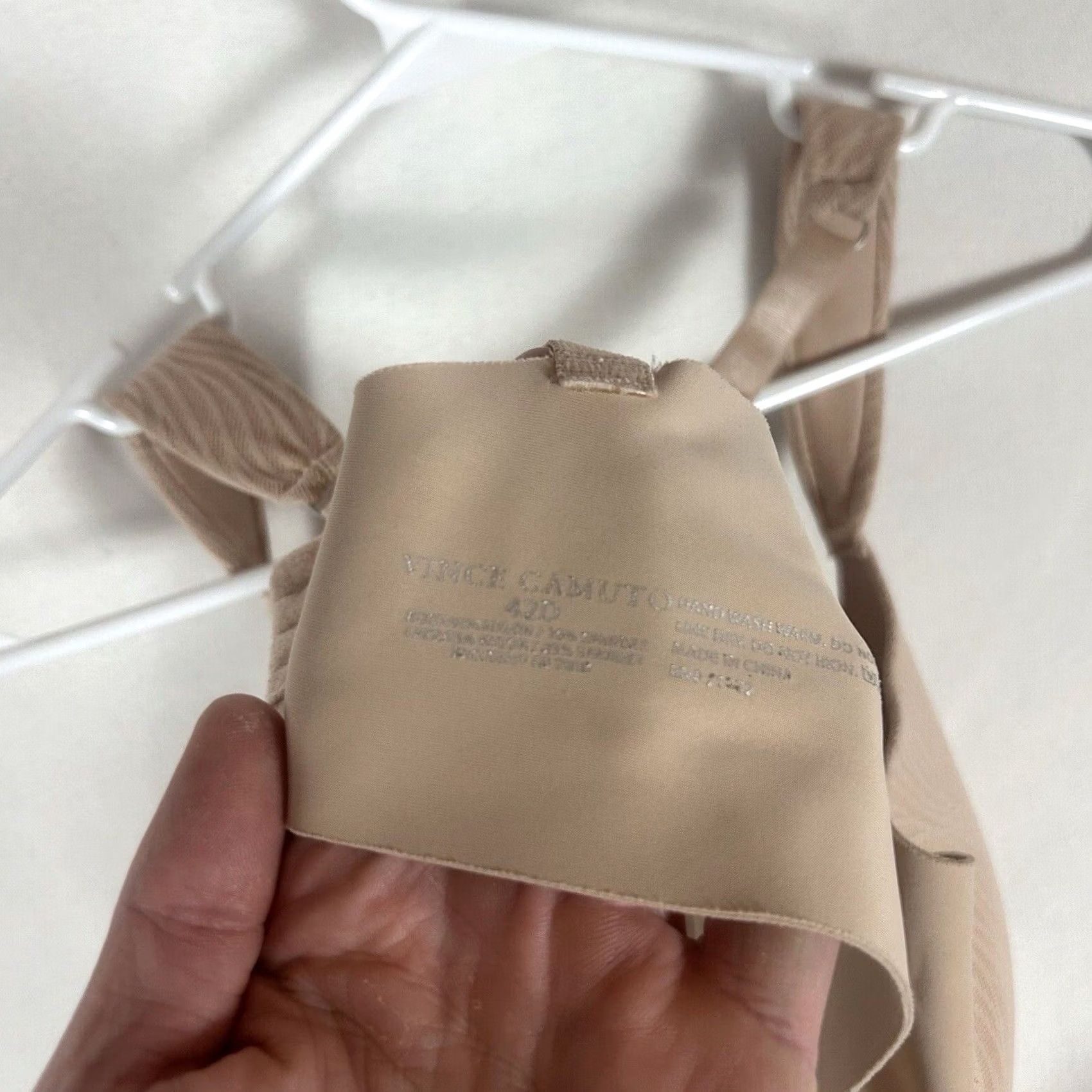 Vince Camuto Vince Camuto Bra 42D Tan Underwire Balconette Bra Womens 42D Underwired Adjustable Strap Ladies bras Brown solid Size ONE SIZE - 4 Thumbnail