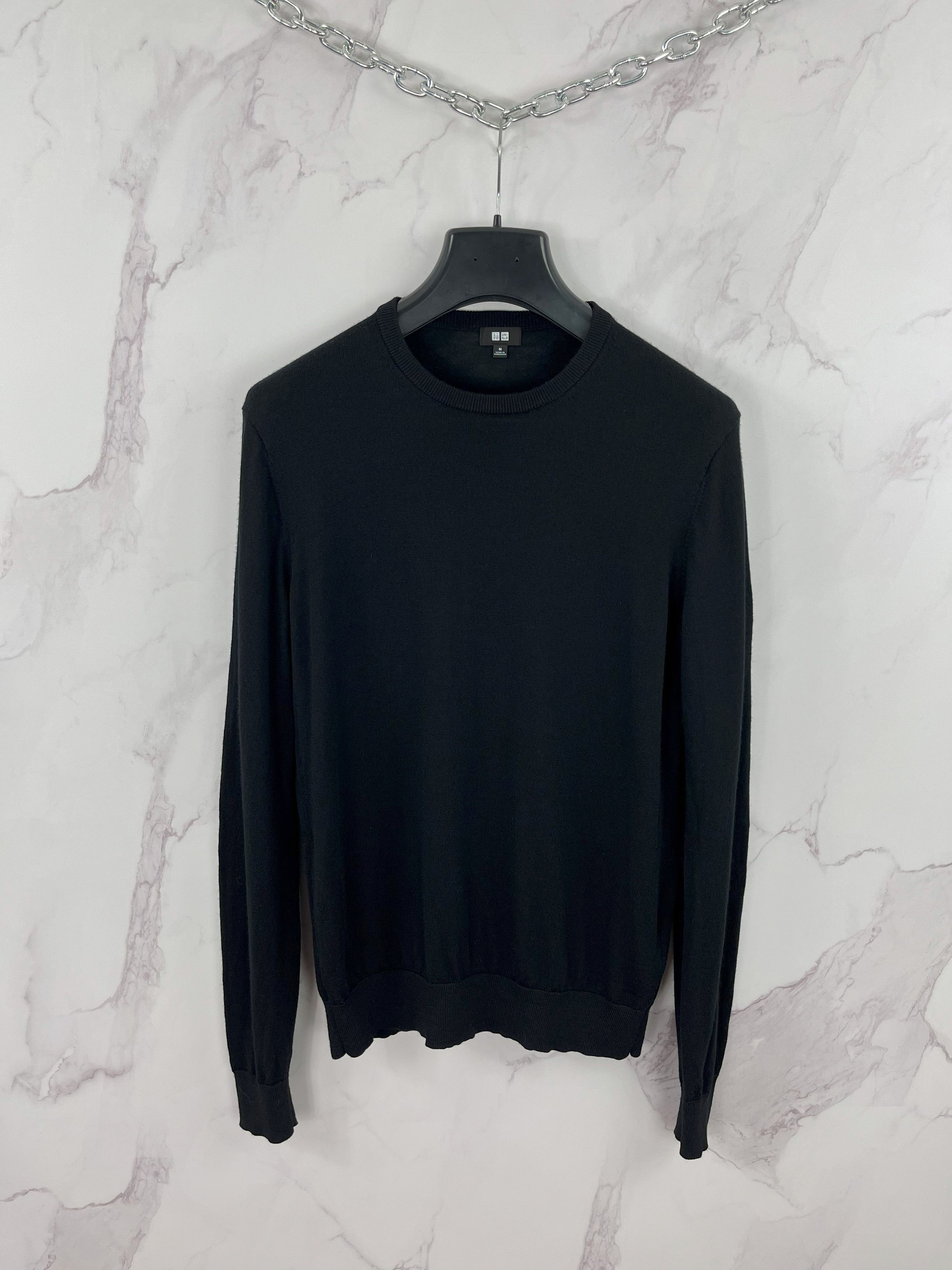 Uniqlo Uniqlo Crew Neck Wool Jumper Pullover Size M Size US M / EU 48-50 / 2 - 1 Thumbnail