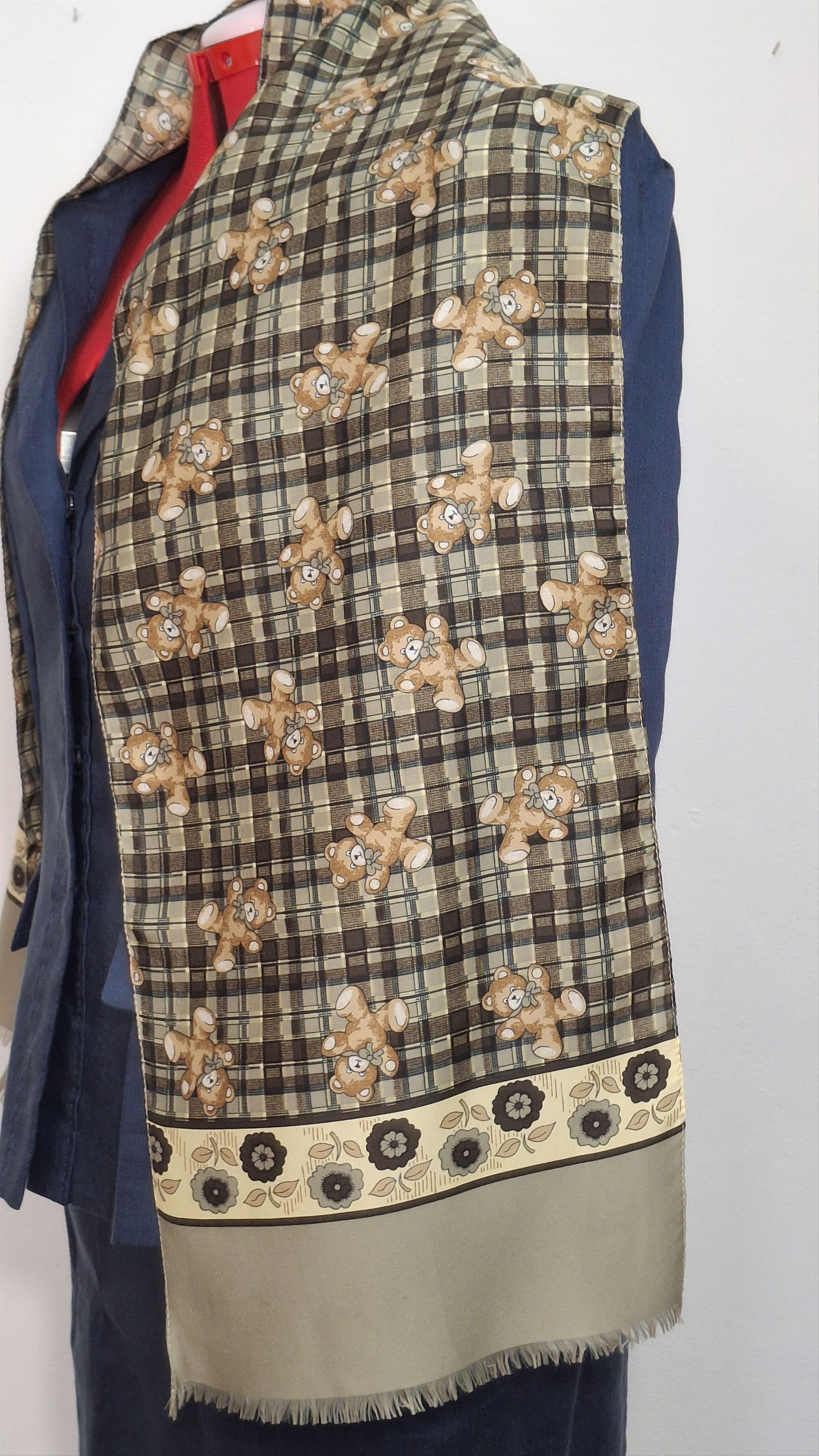 Vintage Vintage teddy bear scarf made in Italy Size ONE SIZE - 4 Thumbnail