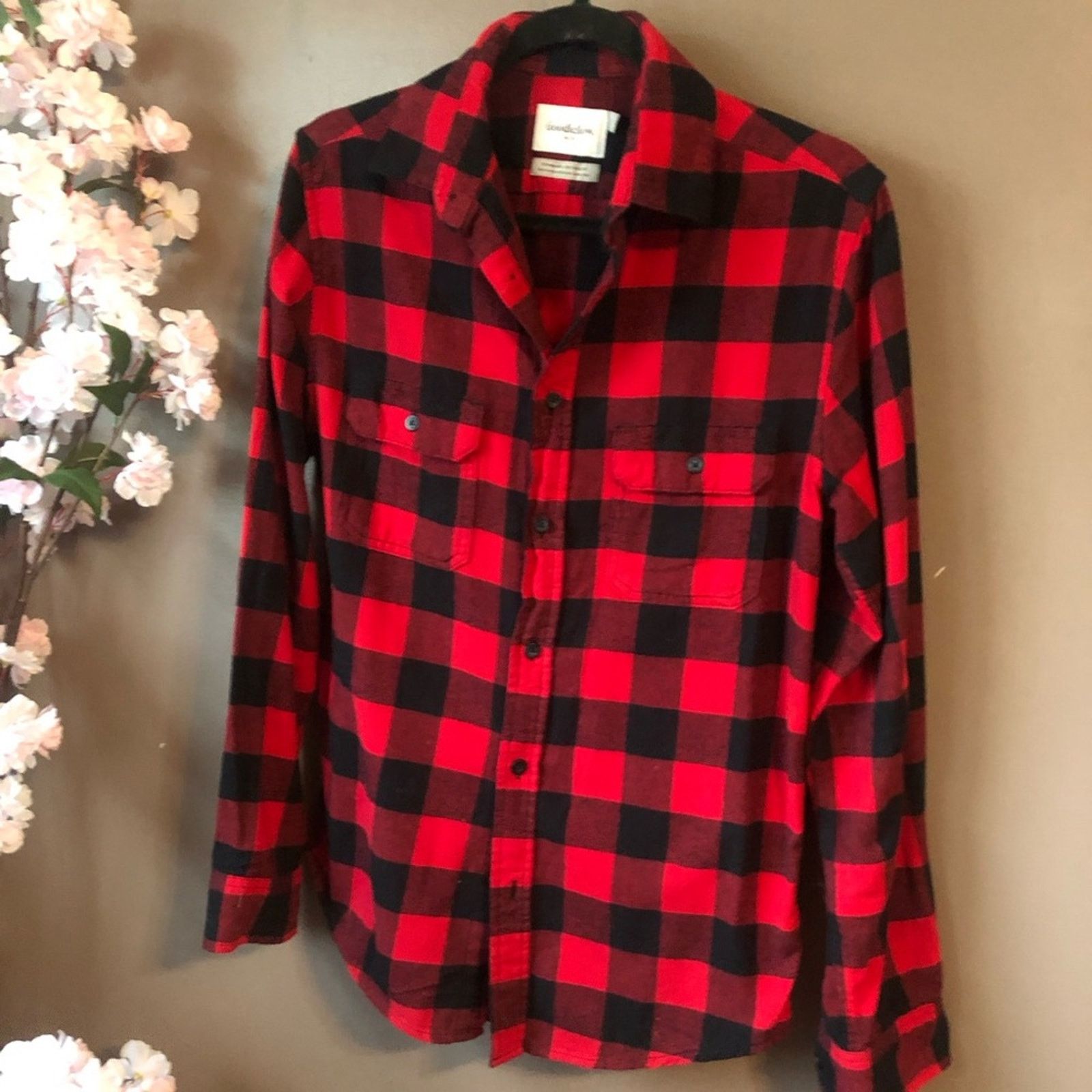 NBDN Nobrandedon Checkered button down top shirt black and red. Size US S / EU 44-46 / 1 - 1 Thumbnail