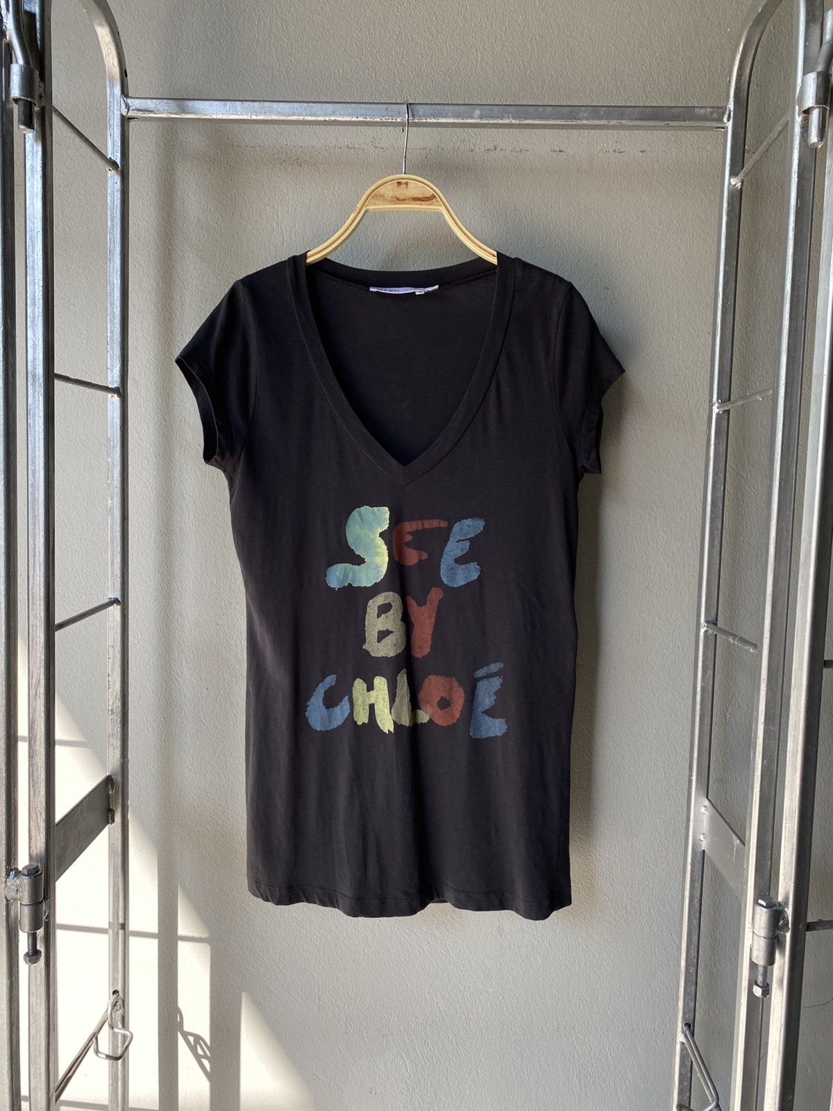 See by Chloe SEE BY CHLOÉ Women V-Neck Logo T-Shirt. Size S / US 4 / IT 40 - 1 Thumbnail