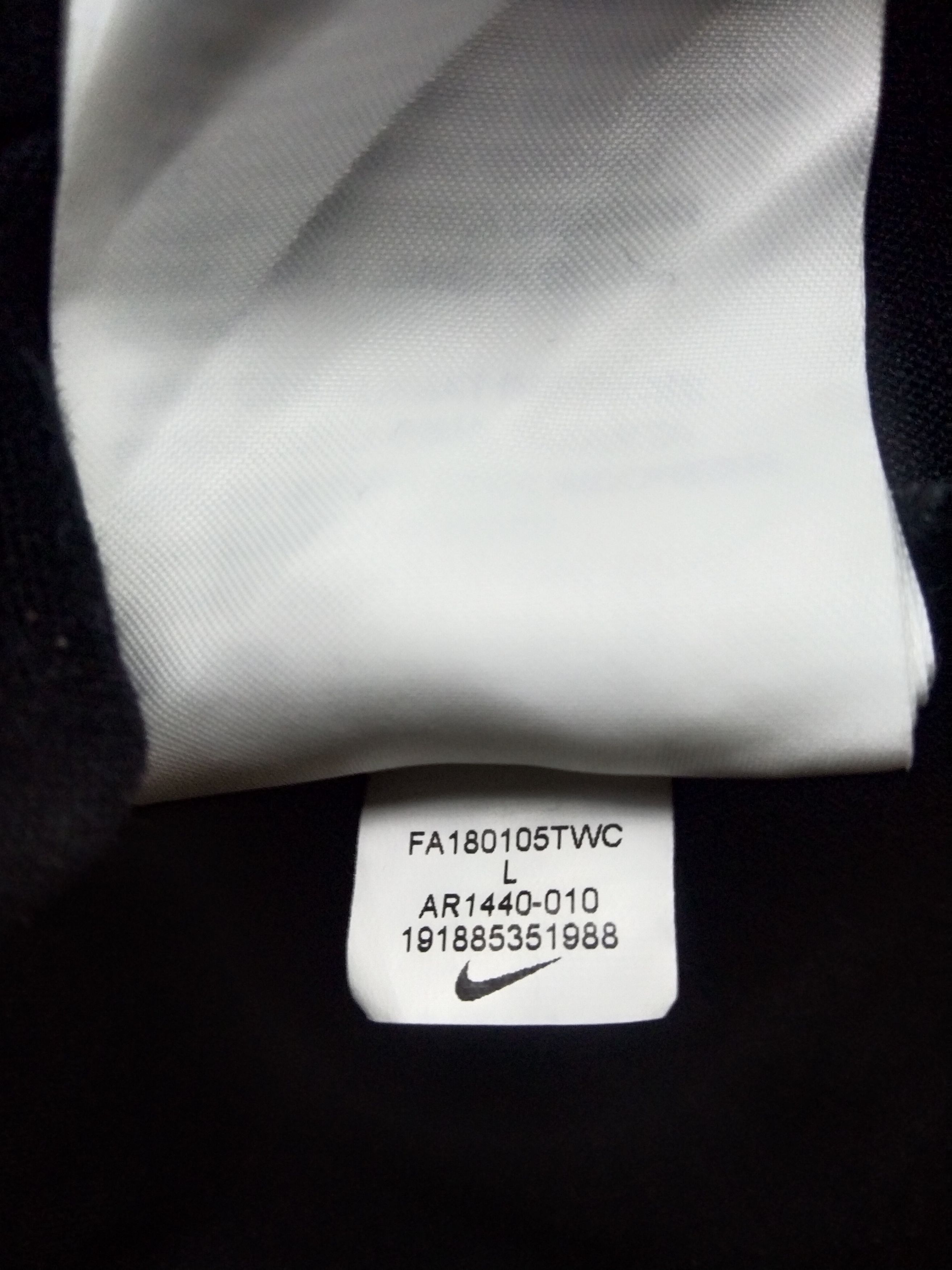 Nike Nike Running Wild World Tour Sleeveless Size US M / EU 48-50 / 2 - 9 Thumbnail