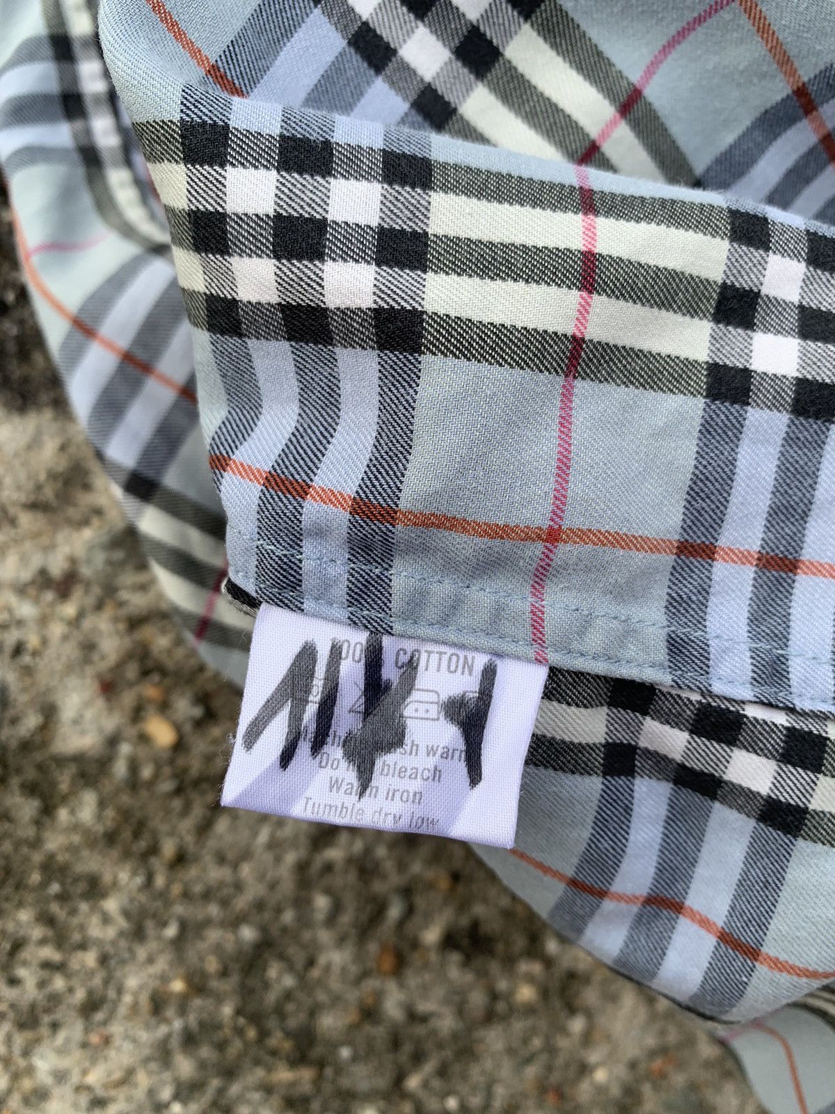 Burberry BURBERRY SHIRT NOVA CHECK Size US S / EU 44-46 / 1 - 9 Thumbnail