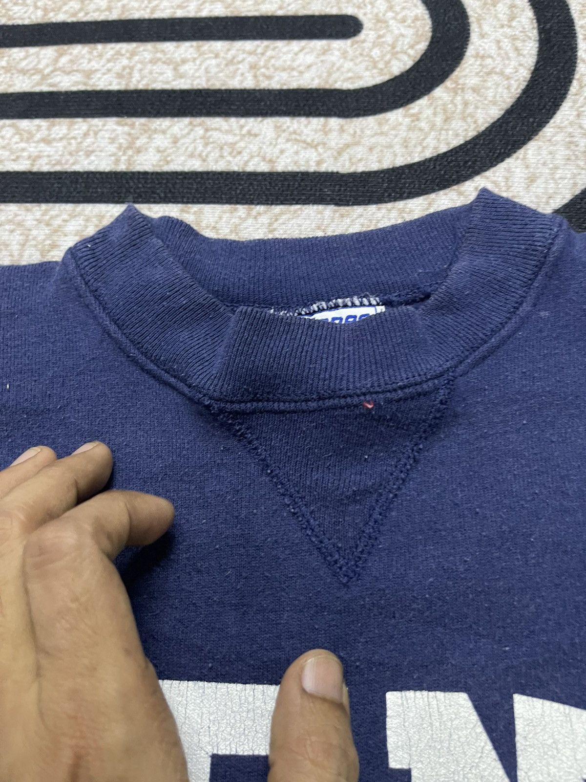 Hanes 80s PENN STATE CREWNECK SPELL OUT FADED Size US S / EU 44-46 / 1 - 8 Thumbnail