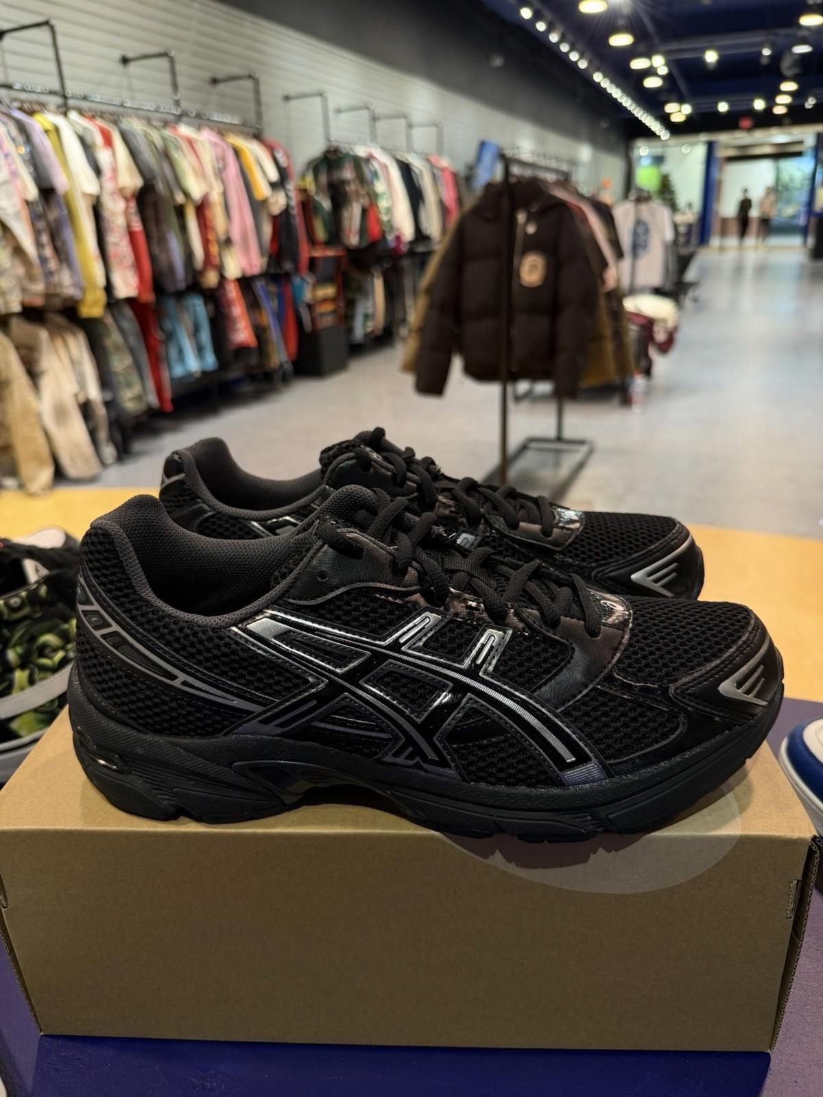 Asics ASICS Gel-1130 Black Pure Silver Men (10) 1201A906-001 NEW Size US 10 / EU 43 - 5 Thumbnail