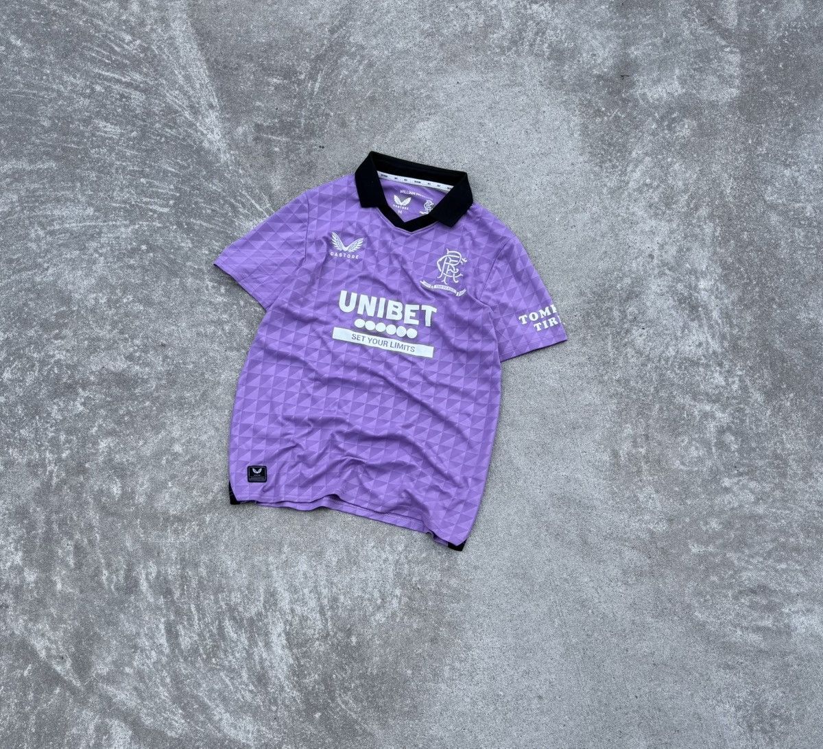 Other Vintage Castore Rangers streetwear soccer fifa football tee Size US M / EU 48-50 / 2 - 1 Thumbnail