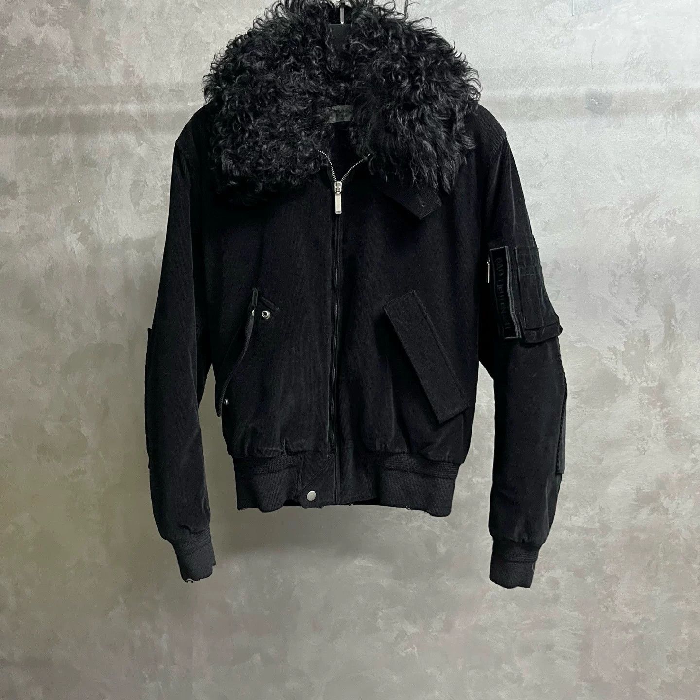 Saint Laurent Paris Saint Laurent Classic Black Fur Collar Jacket Size US M / EU 48-50 / 2 - 1 Thumbnail