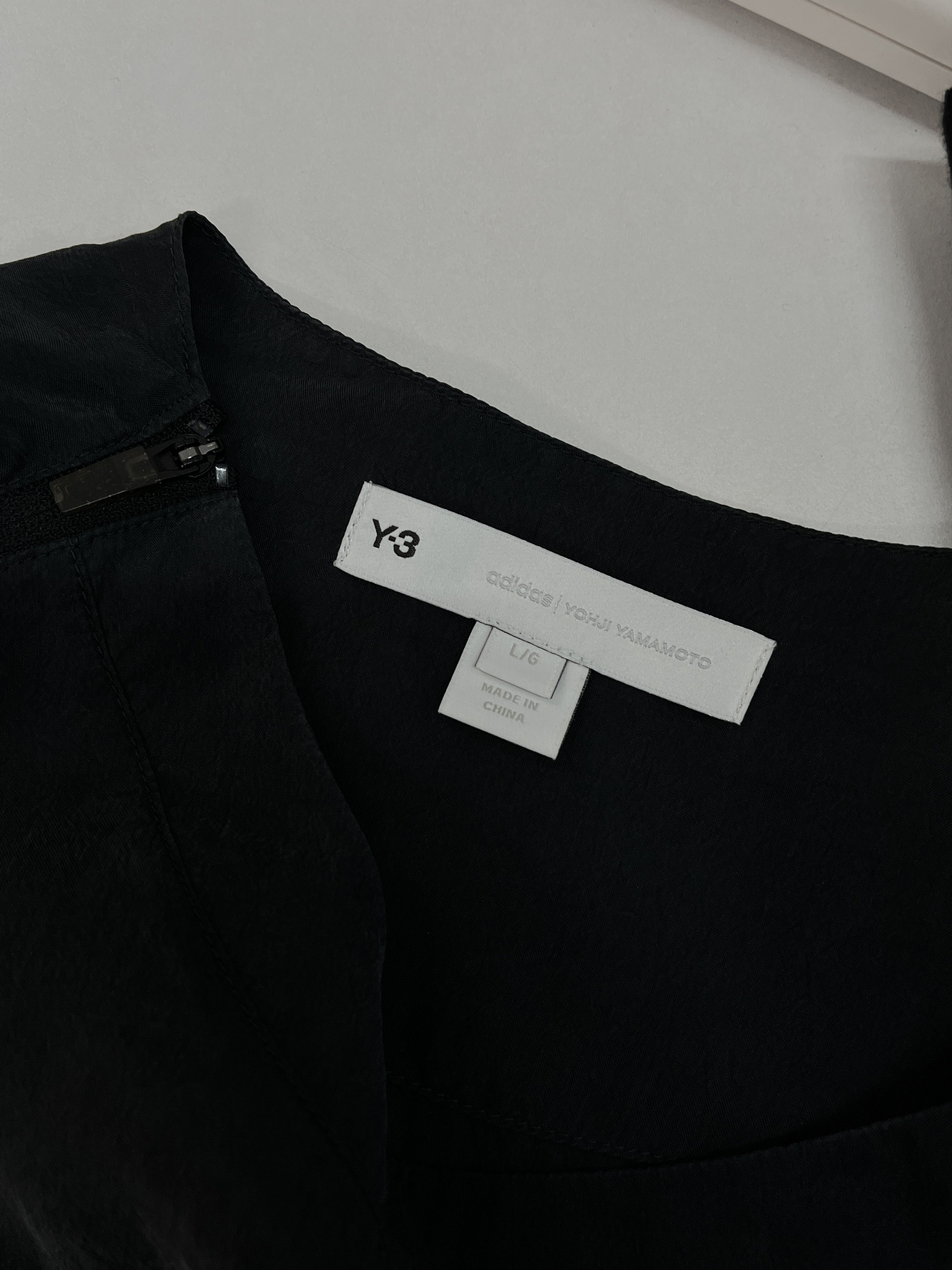 Y-3 Y-3 Logo Print T-Shirt With Zipper Size US L / EU 52-54 / 3 - 4 Thumbnail