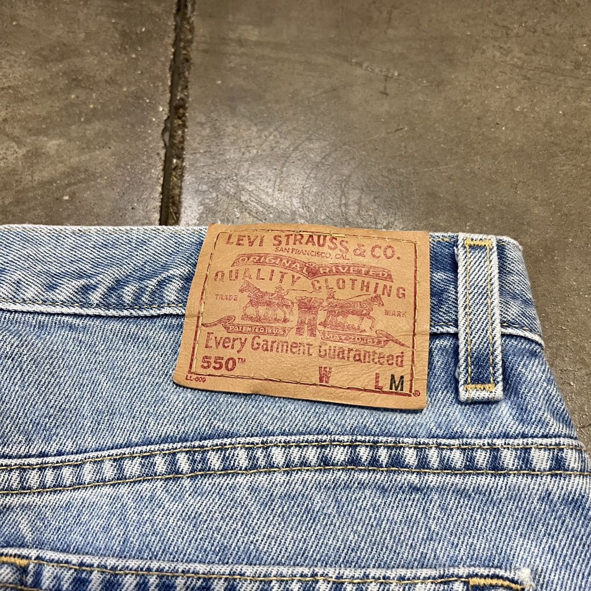 Levi's Vintage Y2K Levis 550 Denim Jeans Faded Western Regular Fit Size US 35 - 4 Thumbnail