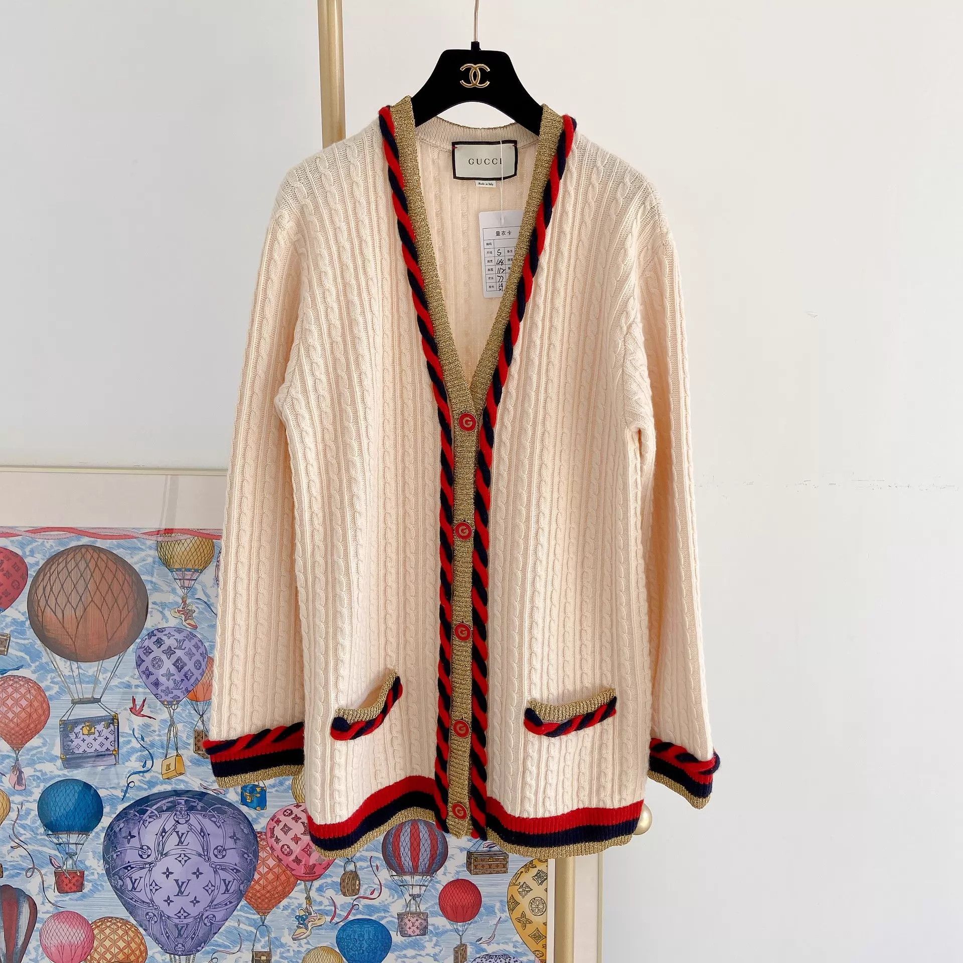 Gucci Gucci white knit cardigan S pre-owned Size S / US 4 / IT 40 - 2 Thumbnail