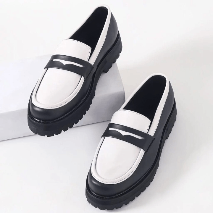 Designer Johnston Black White Loafer Size US 10 / EU 43 - 1 Thumbnail