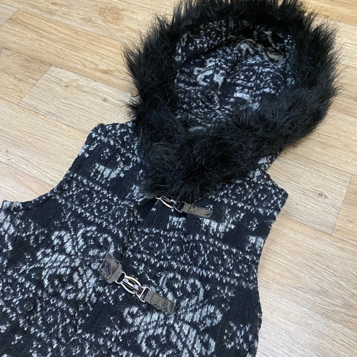 Zara 2000s . Zara Vest Wool Fur Hoodie Size S / US 4 / IT 40 - 3 Thumbnail
