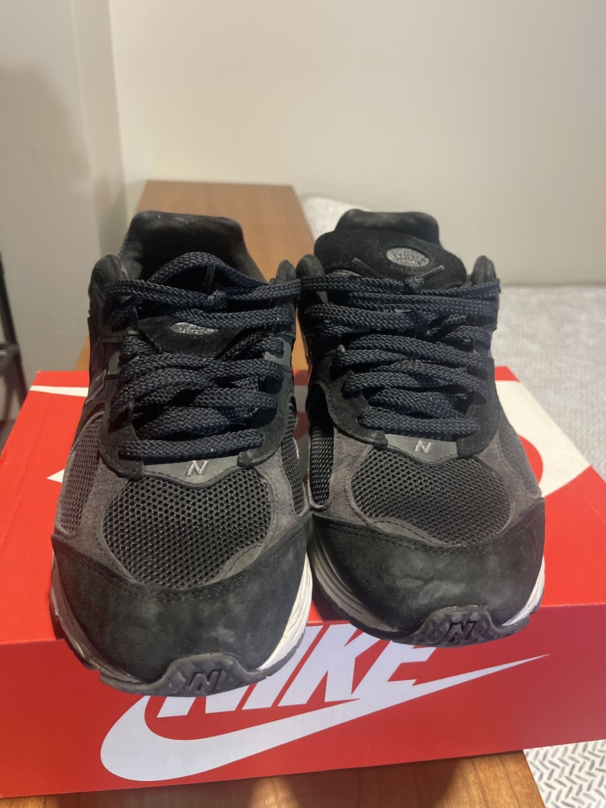 New Balance New balance 2002r black Size US 12 / EU 45 - 4 Thumbnail