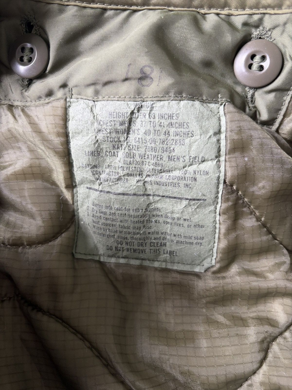 Vintage Vietnam era M-65 field jacket Size US M / EU 48-50 / 2 - 7 Thumbnail