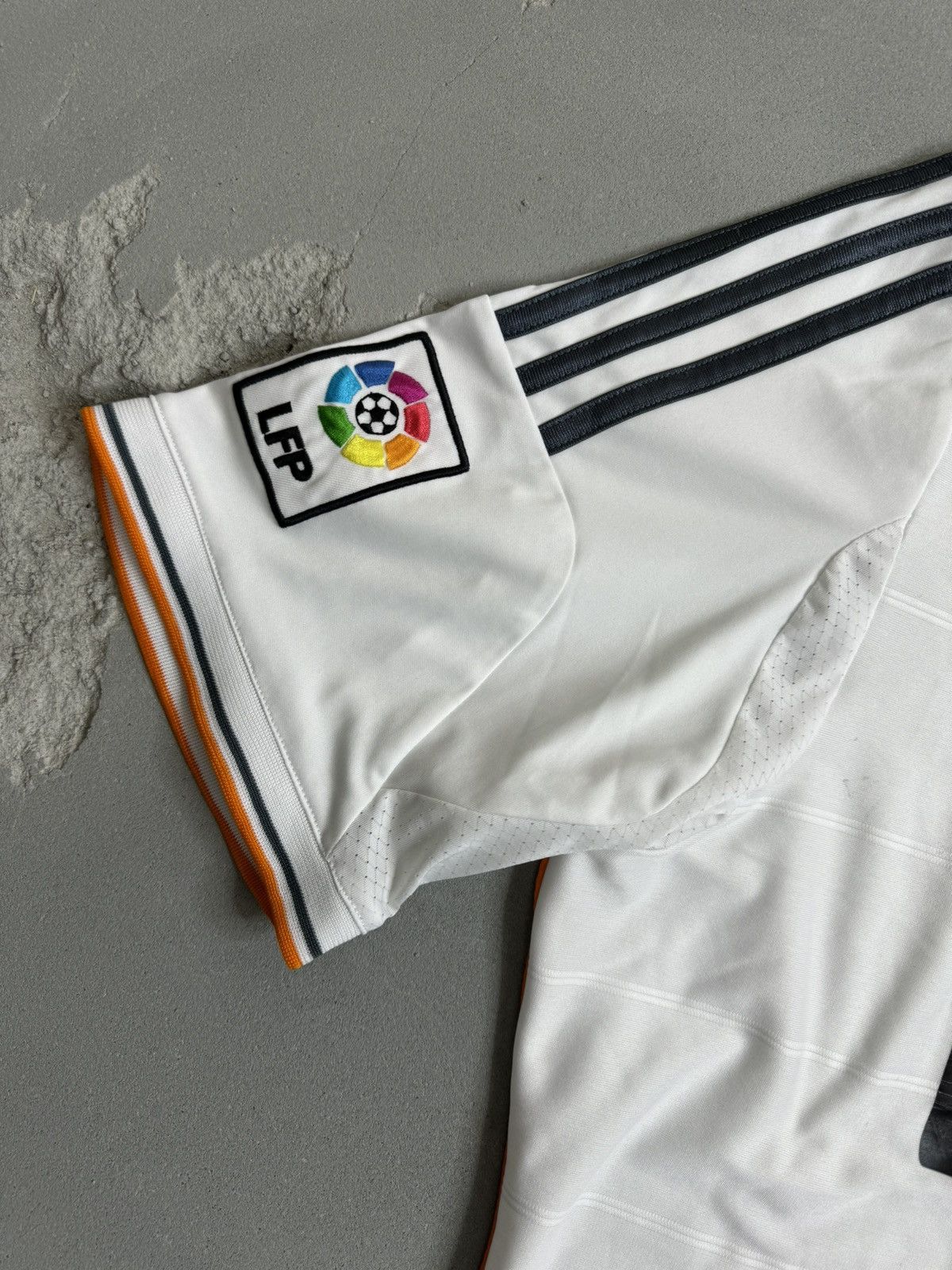 Adidas Real Madrid Home Shirt 2013-14 Ronaldo #7 Soccer Jersey Size US XL / EU 56 / 4 - 4 Thumbnail