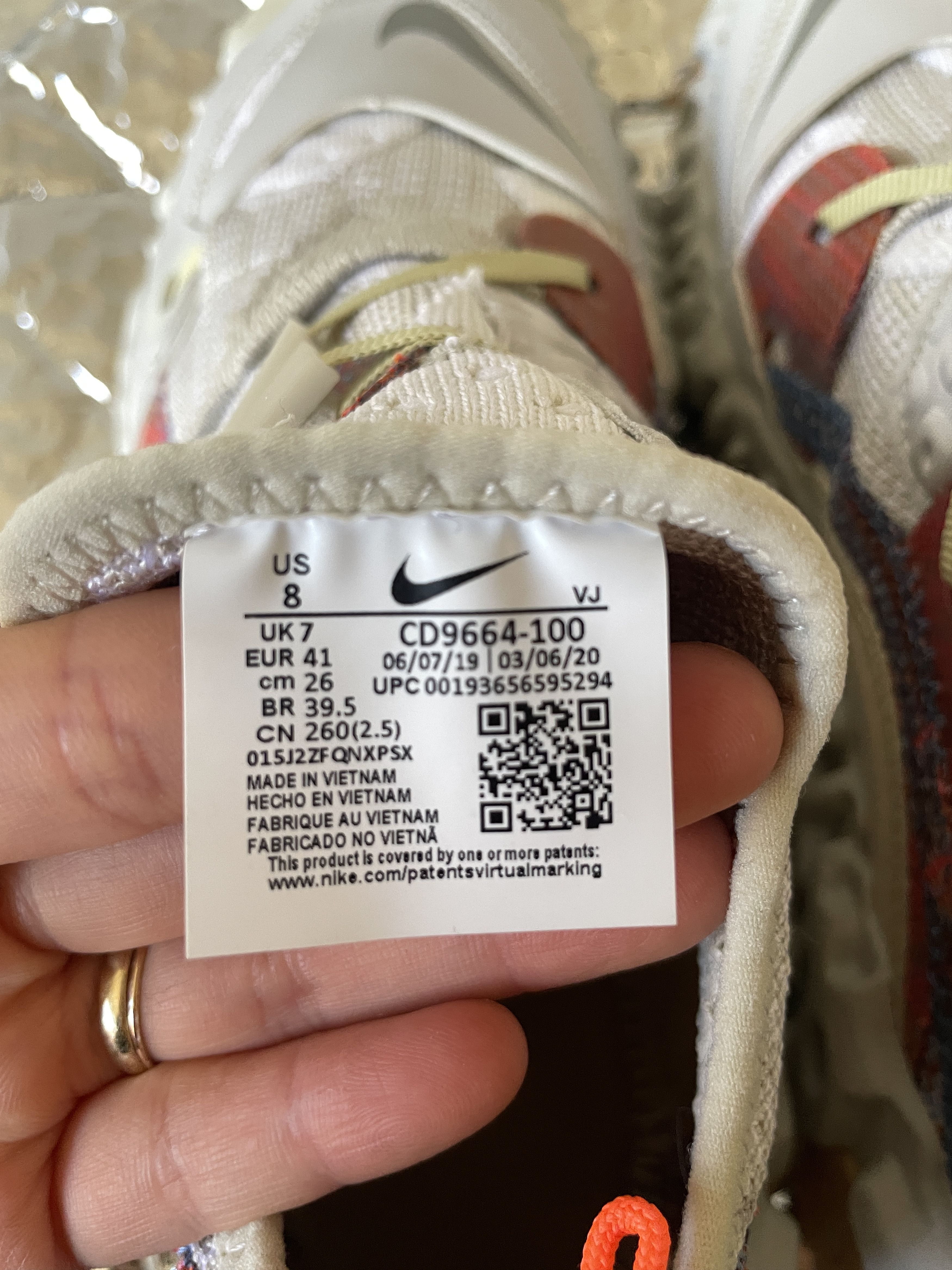 Nike Nike ISPA OverReact Flyknit Light Bone Size US 8 / EU 41 - 4 Thumbnail