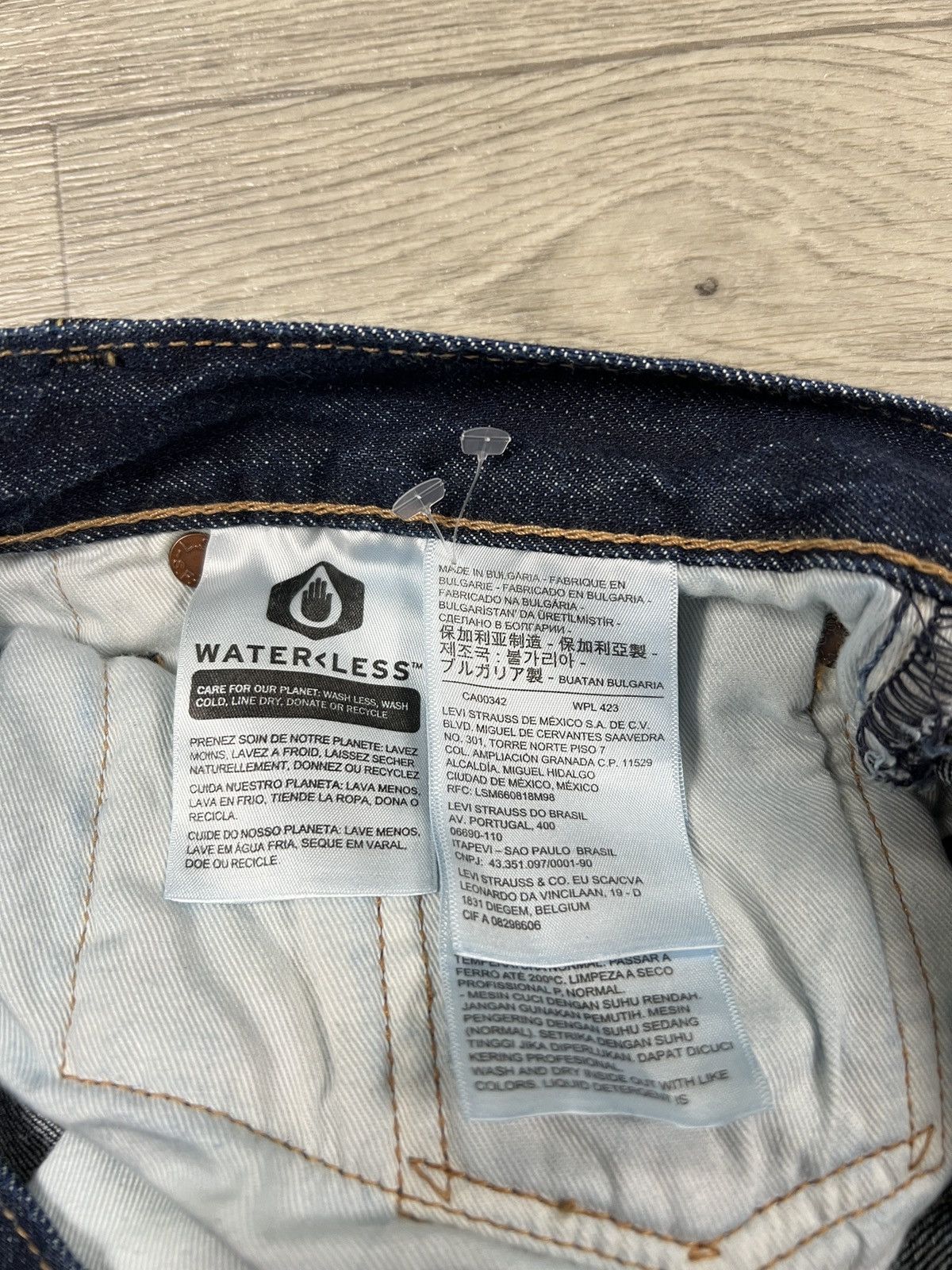 Levi's Mens Jeans Levi's 501 Original Straight Fit Big E Size 33/34 Size US 33 - 13 Thumbnail
