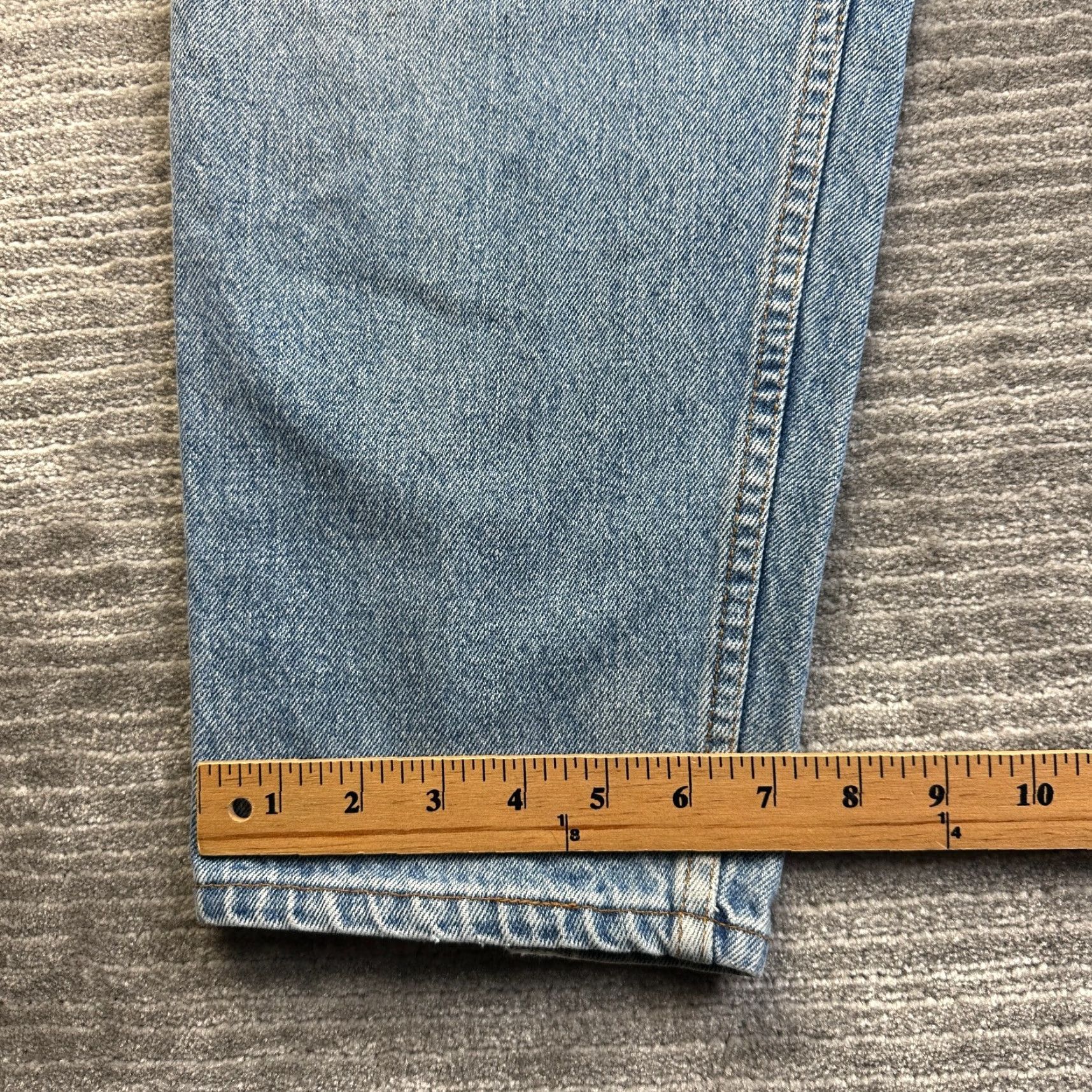 Levi's Levi's 560 Jeans Mens 34x30 Blue Denim Pants 90s USA Made Tapered Leg Size US 30 / EU 46 - 7 Thumbnail