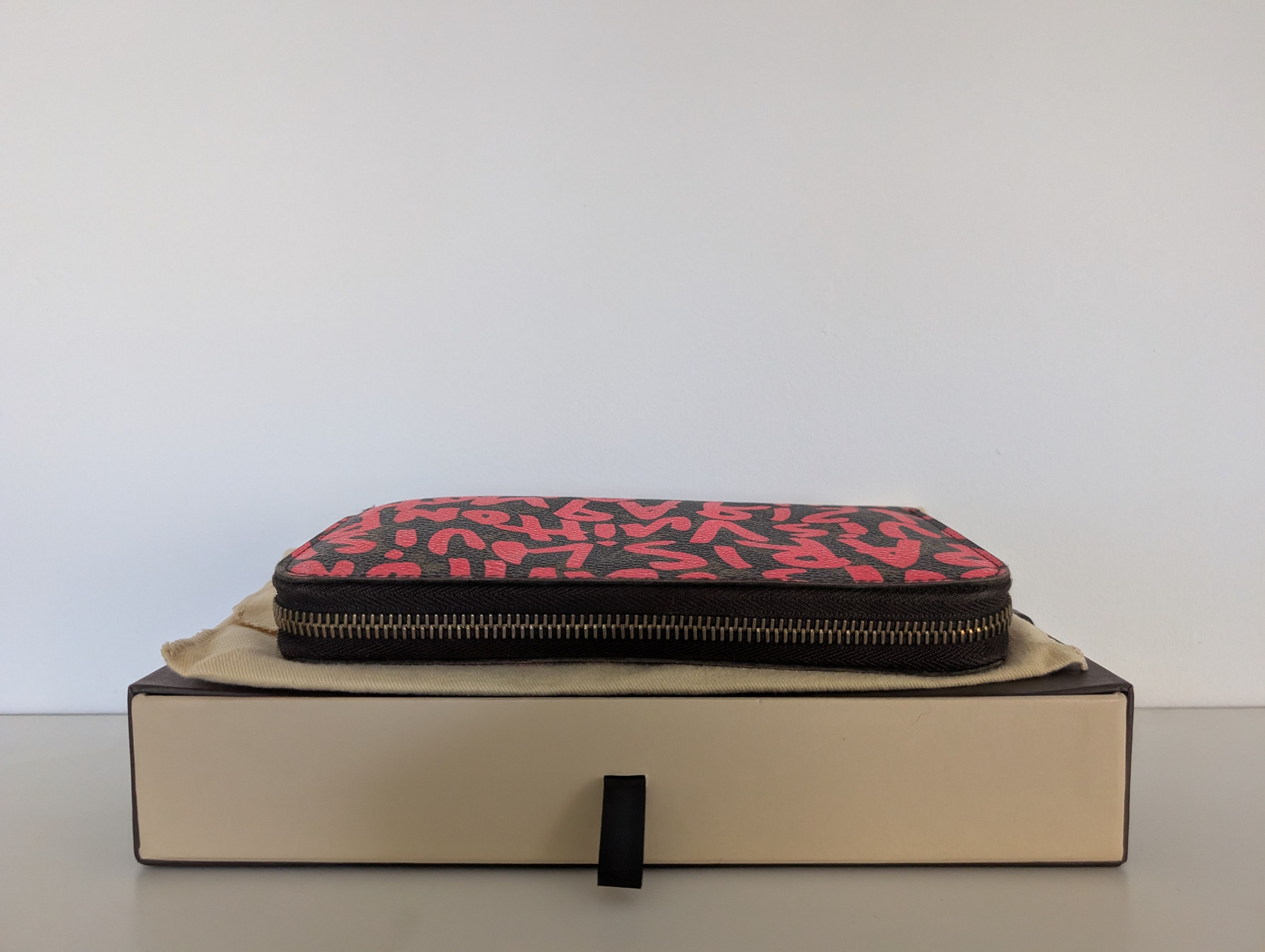 Louis Vuitton × Stephen Sprouse Louis Vuitton x Stephen Sprouse zippy wallet Size ONE SIZE - 3 Thumbnail