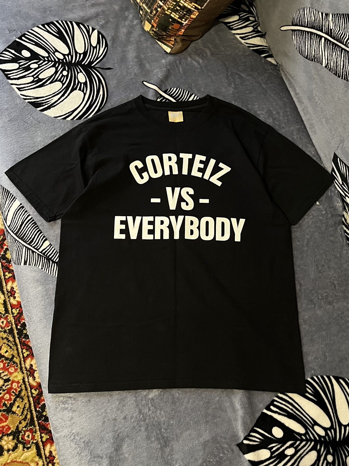 Corteiz Corteiz vs Everybody Graphic T-Shirt Rare Hype Skate Rap Y2K Size US M / EU 48-50 / 2 - 7 Thumbnail