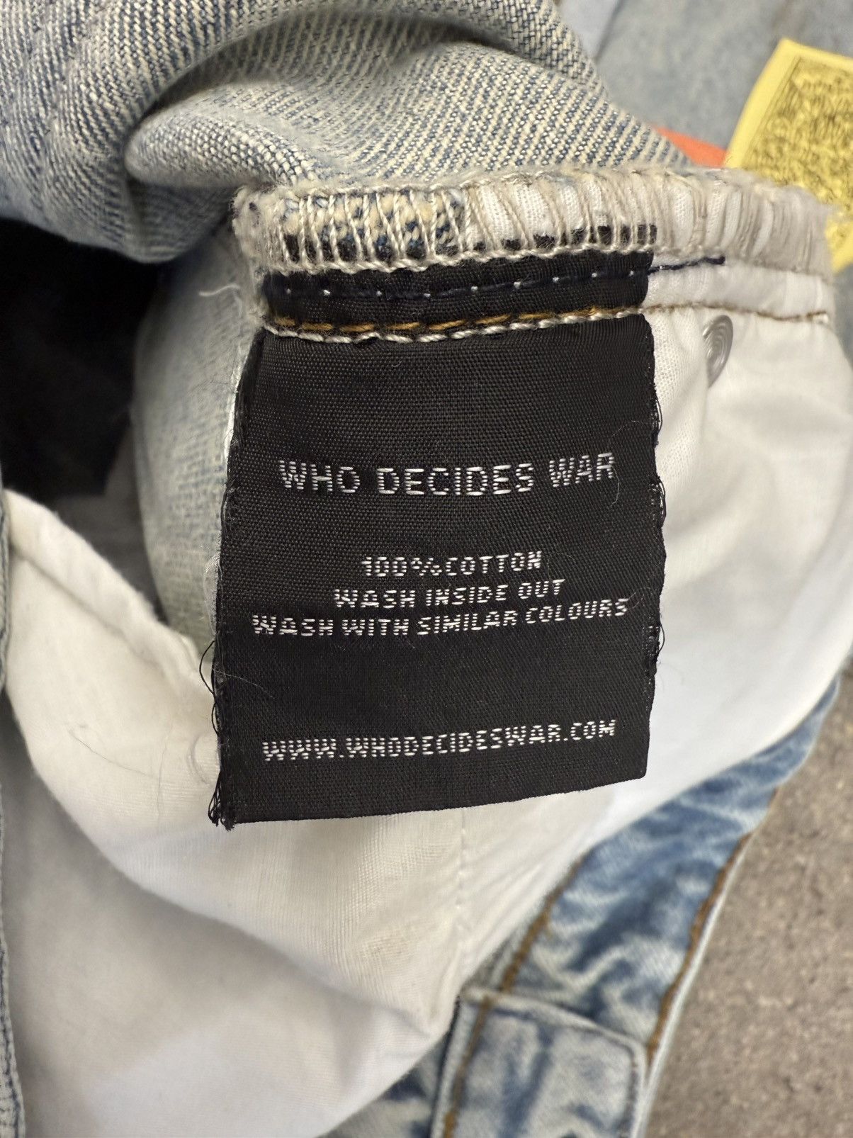 Who Decides War Who Decides War Patch Arched Distressed Denim Size US 34 / EU 50 - 4 Thumbnail