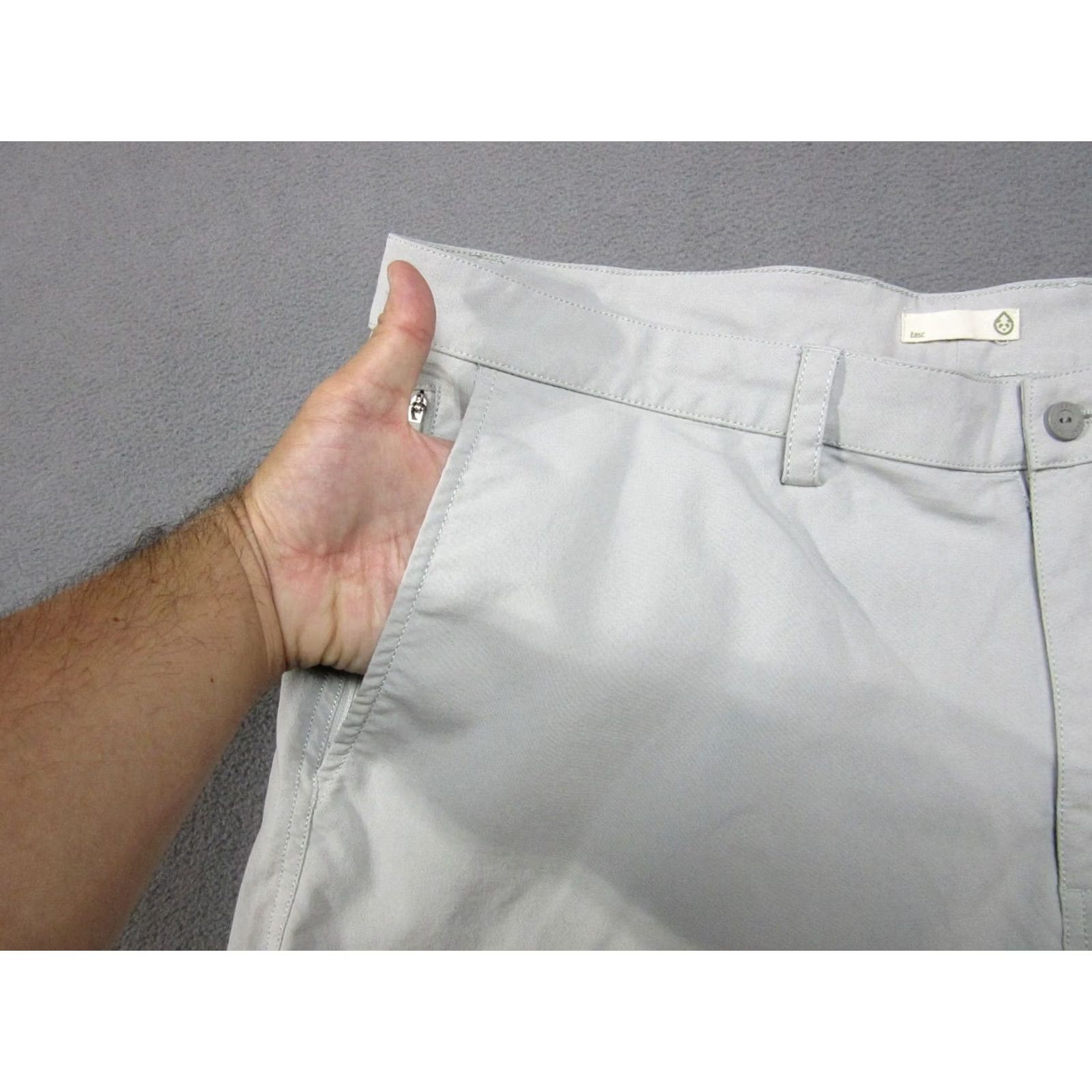 Vintage Tasc Performance Shorts Mens 38 Gray Chino Tailored Logo Mid Rise Slash Pockets Athleisure Stretch Size US 38 / EU 54 - 4 Thumbnail