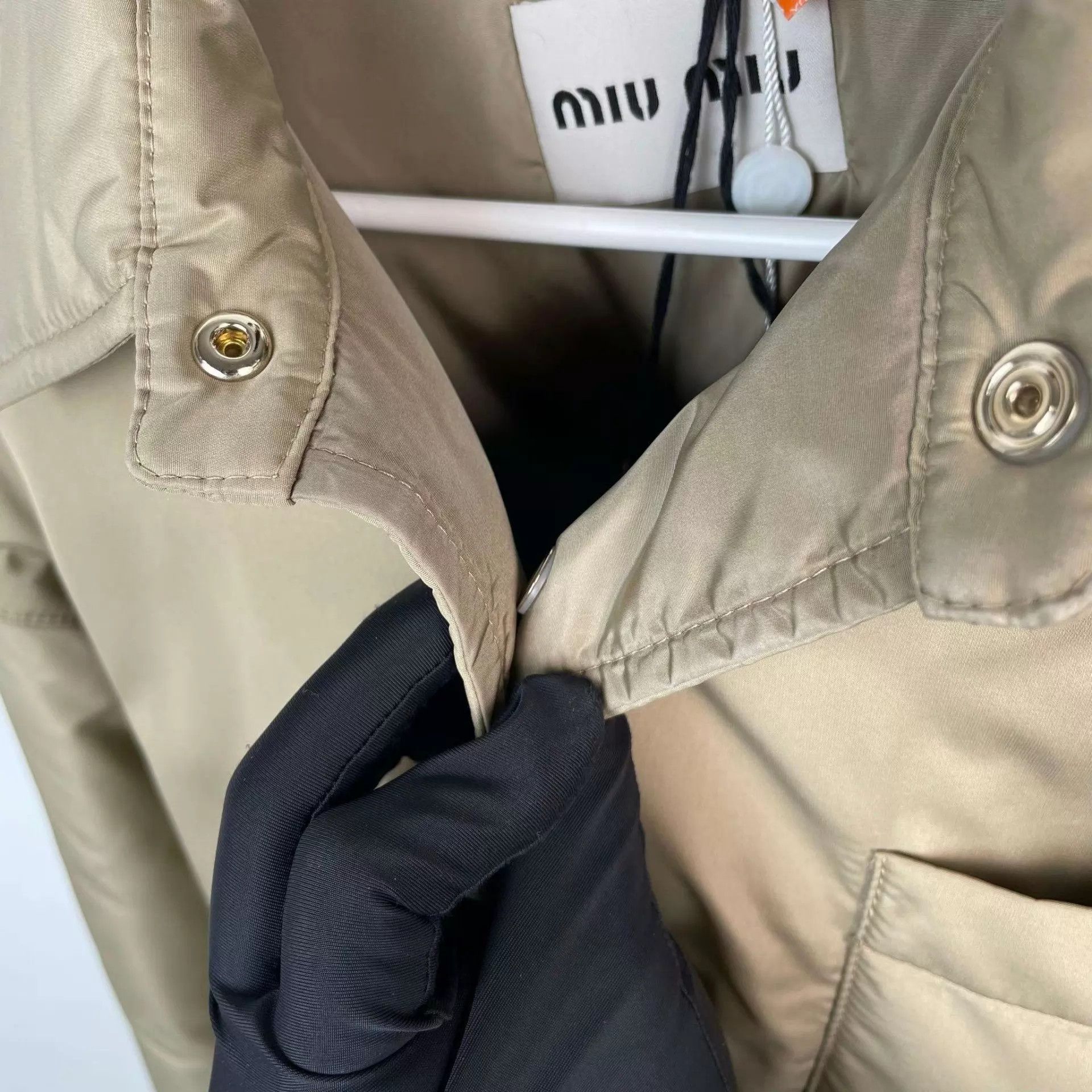 Miu Miu MIU MIU women's khaki puffer jacket size 36 Size XS / US 0-2 / IT 36-38 - 9 Thumbnail