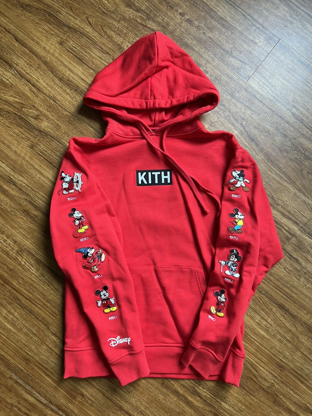 KITH x Disney Red Sleeve Patches Hoodie FW19 NEW