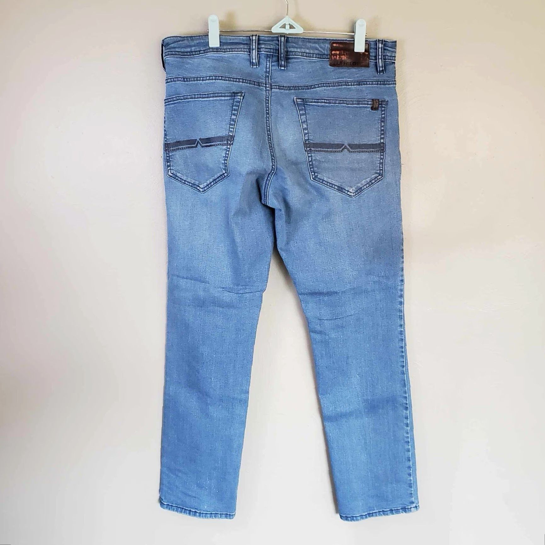 Buffalo David Bitton Buffalo David Bitton Jeans Axel Slim Stretch 34 x 30 Jeans Men Regular Blue Slim Stretch 34 x 30 Mens Size US 34 / EU 50 - 3 Thumbnail