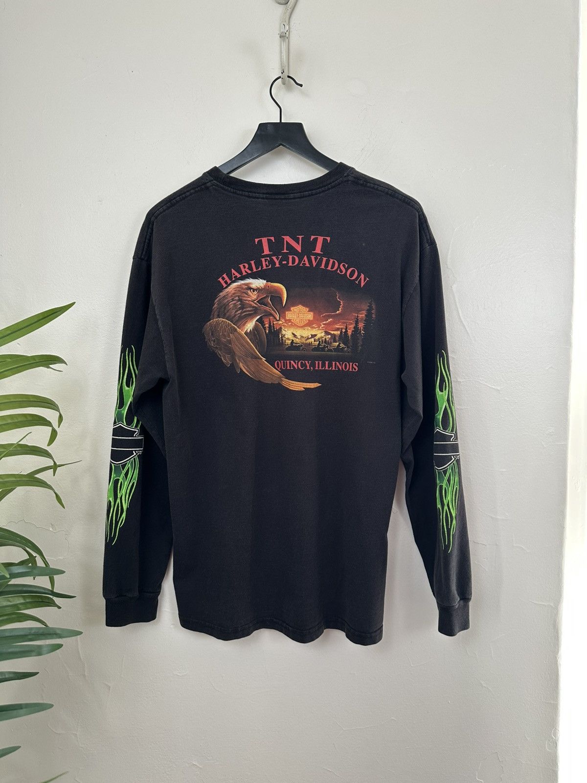 Harley Davidson (M) CRAZY GREEN FLAMES Harley Davidson Longsleeve Tee Size US M / EU 48-50 / 2 - 9 Thumbnail