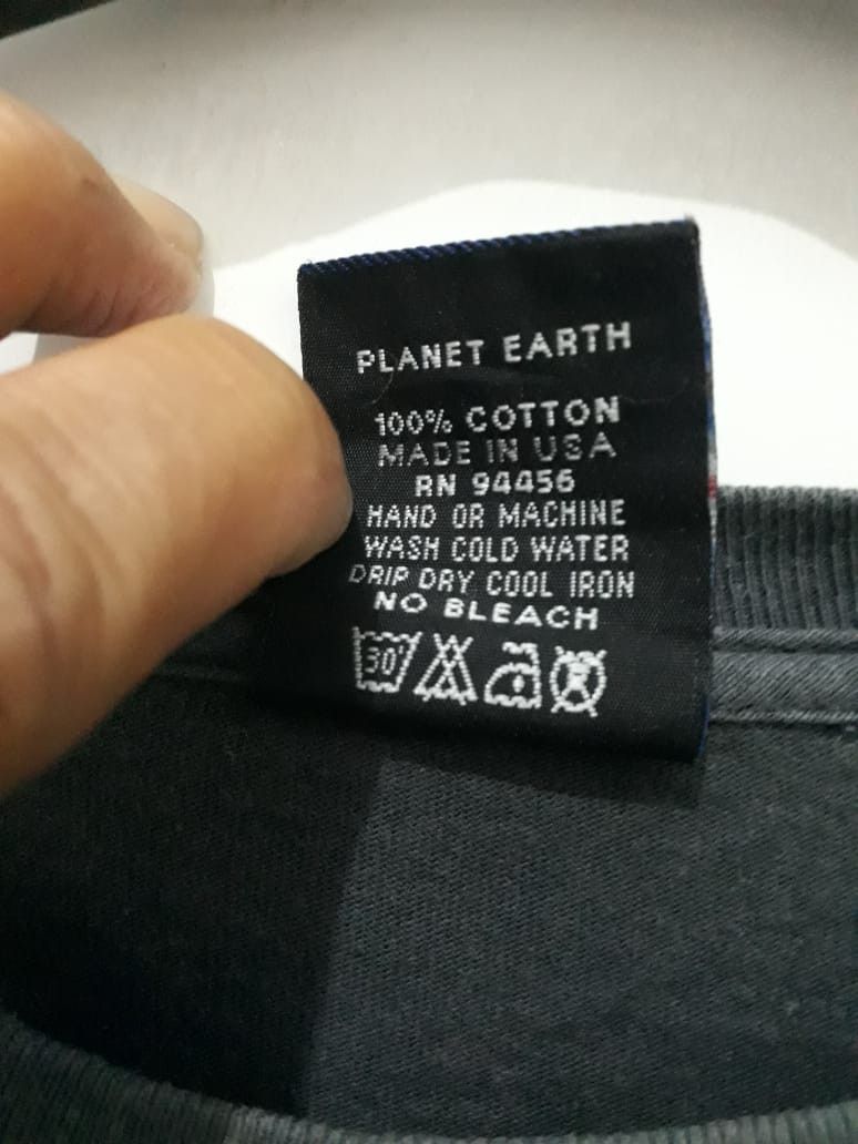 Vintage Vintage Planet Earth Skateboards t shirt made in USA L Size US L / EU 52-54 / 3 - 3 Thumbnail