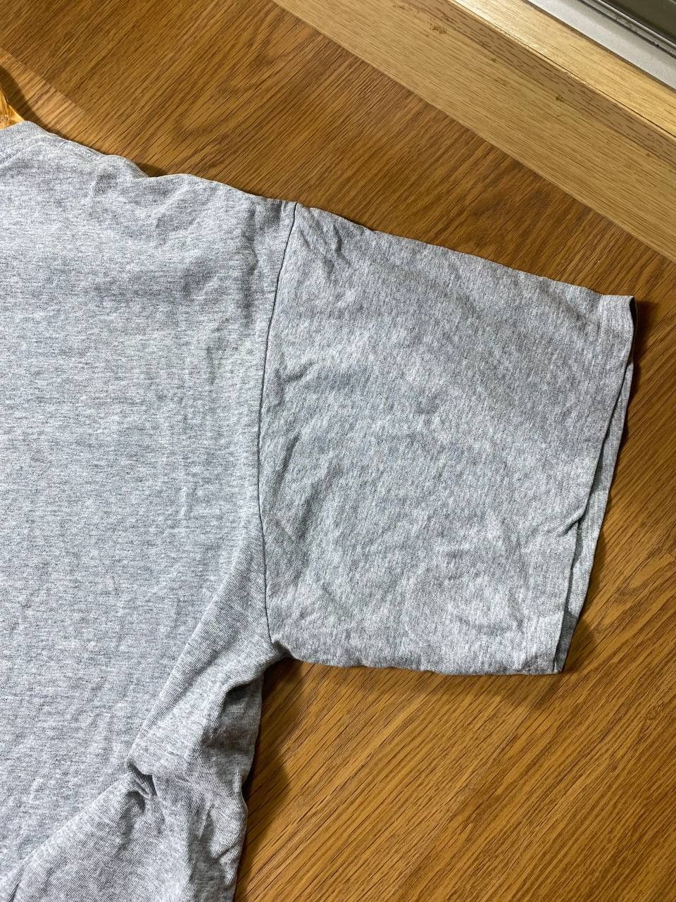 Tommy Hilfiger × Vintage Tommy Hilfiger vintage big logo t-shirt size XL made in USA Size US XL / EU 56 / 4 - 10 Thumbnail