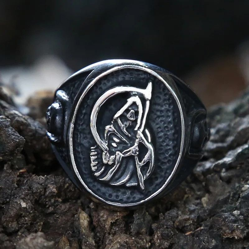Vintage Gothic Skull Ring Size ONE SIZE - 5 Thumbnail