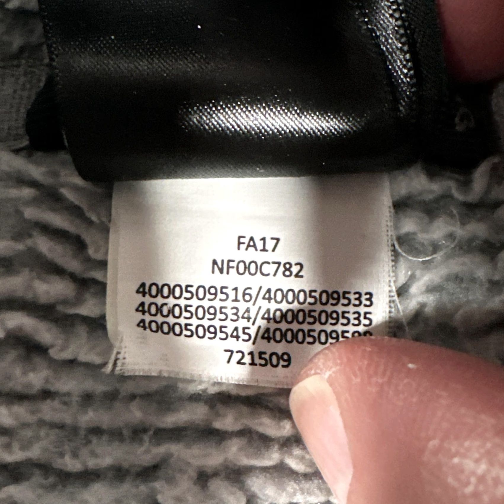 The North Face The North Face Womens Jacket Medium Gray Osito 2 Fleece Full Zip Soft High Pile Size M / US 6-8 / IT 42-44 - 7 Thumbnail