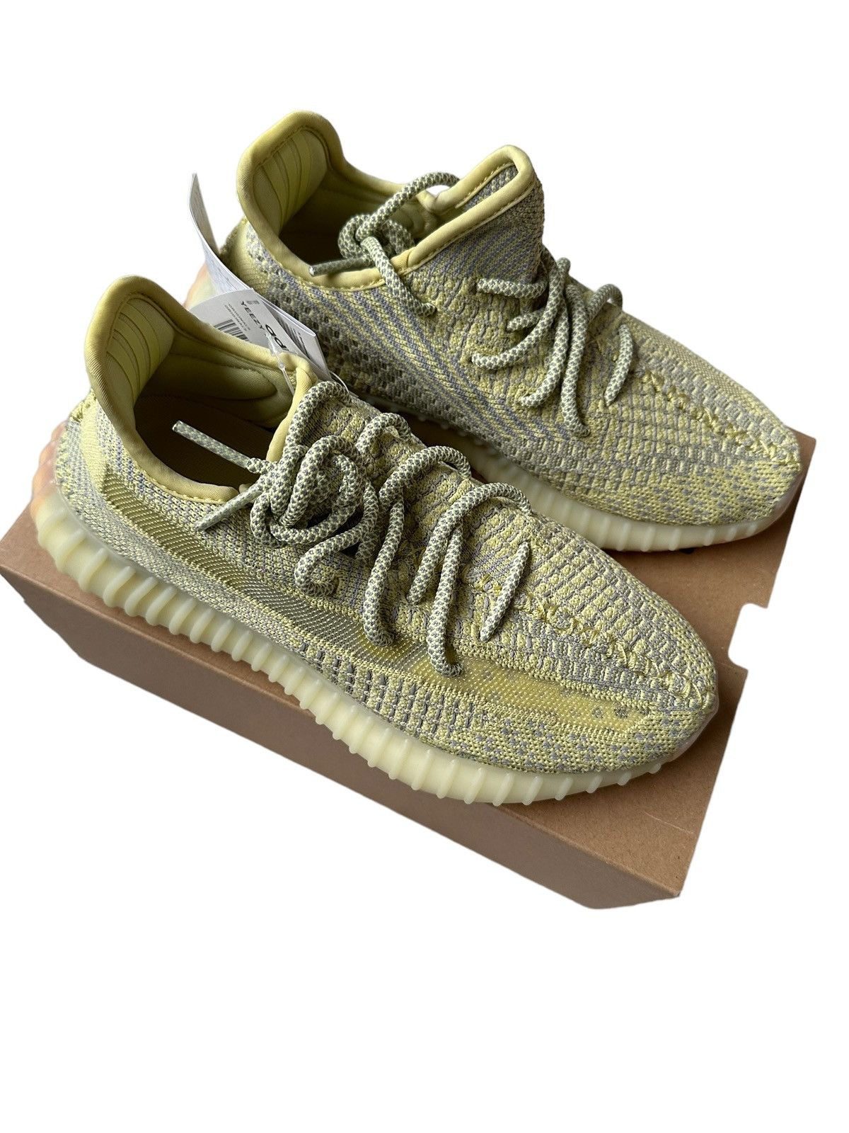 Adidas Yeezy 350 V2 Antlia Size US 6 / EU 39 - 1 Thumbnail