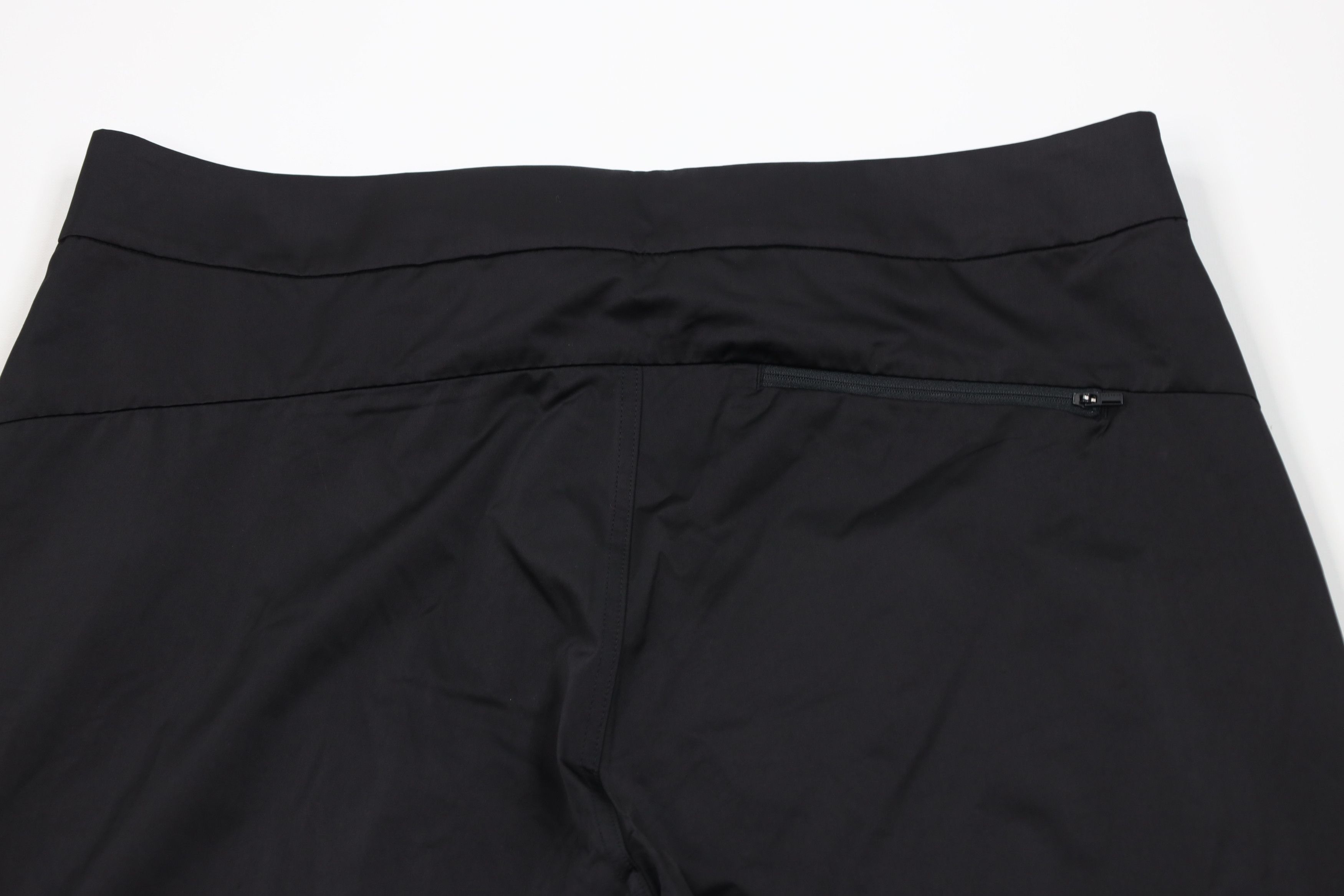 Athleta Athleta Tapered Cuffed Radiant Joggers Jogger Pants Black Size 38" / US 16 / IT 52 - 10 Thumbnail