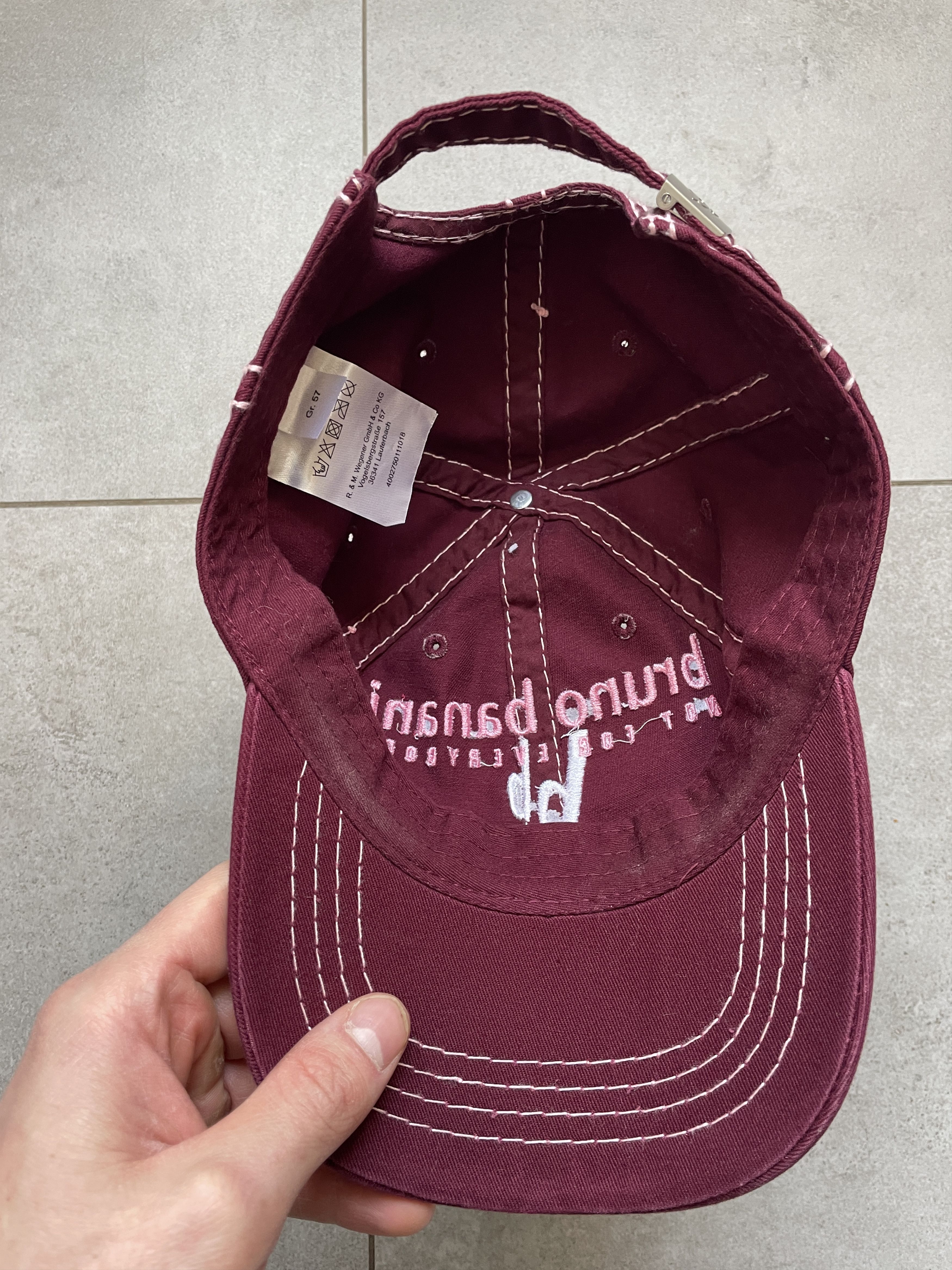 True Religion Y2K TRUE RELIGION TYPE BRUNO BANANI FAT STITCH HAT Size ONE SIZE - 2 Thumbnail