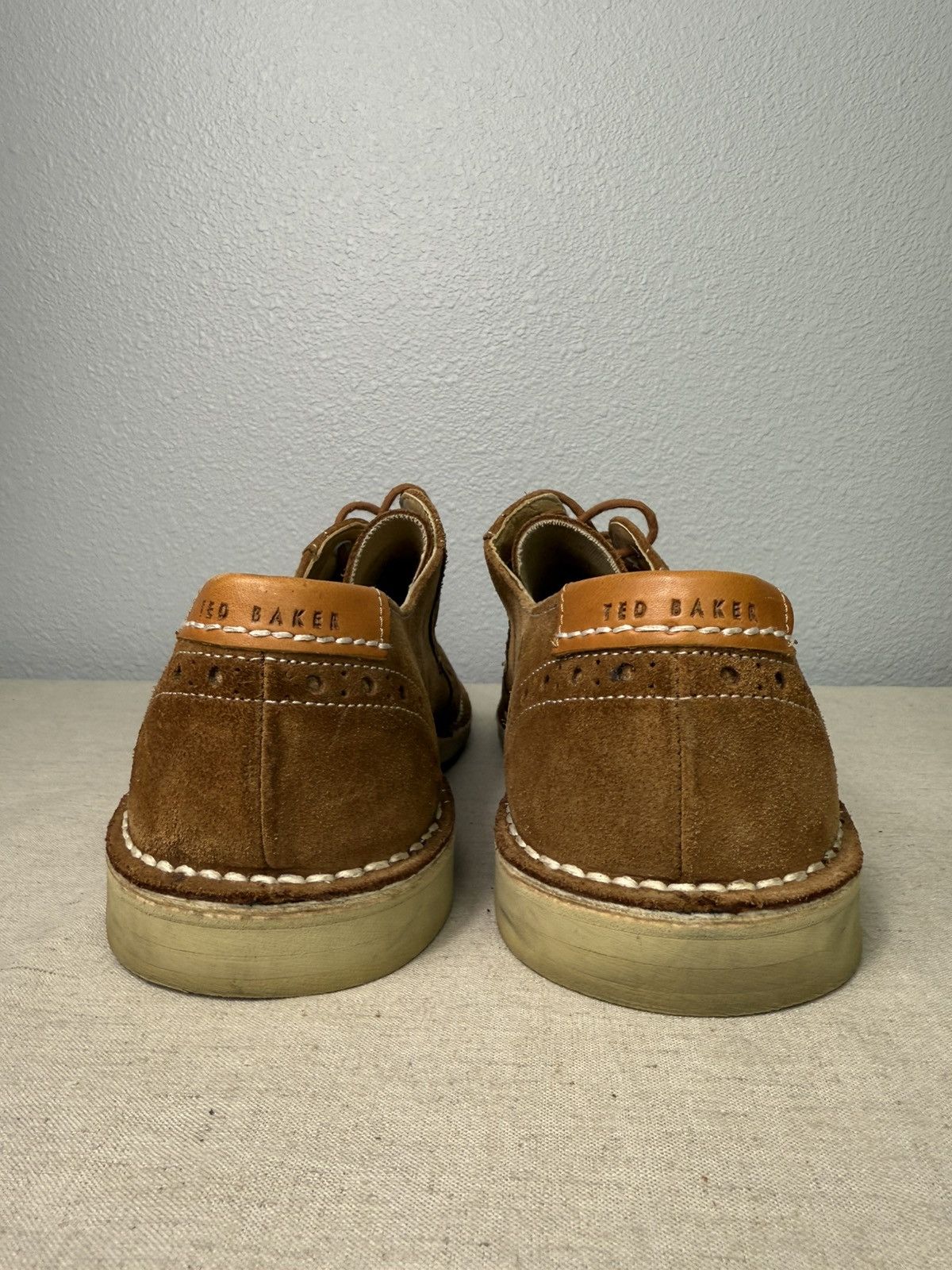 Designer TED BAKER Sz10 Suede Oxford Wingtip Dress Casual Suede Brown Size US 10 / EU 43 - 6 Thumbnail