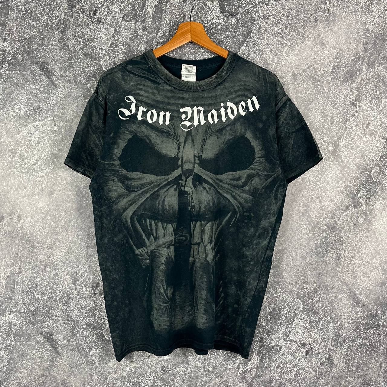 Iron Maiden Candle Finger Overprint Vintage T-Shirt Rock