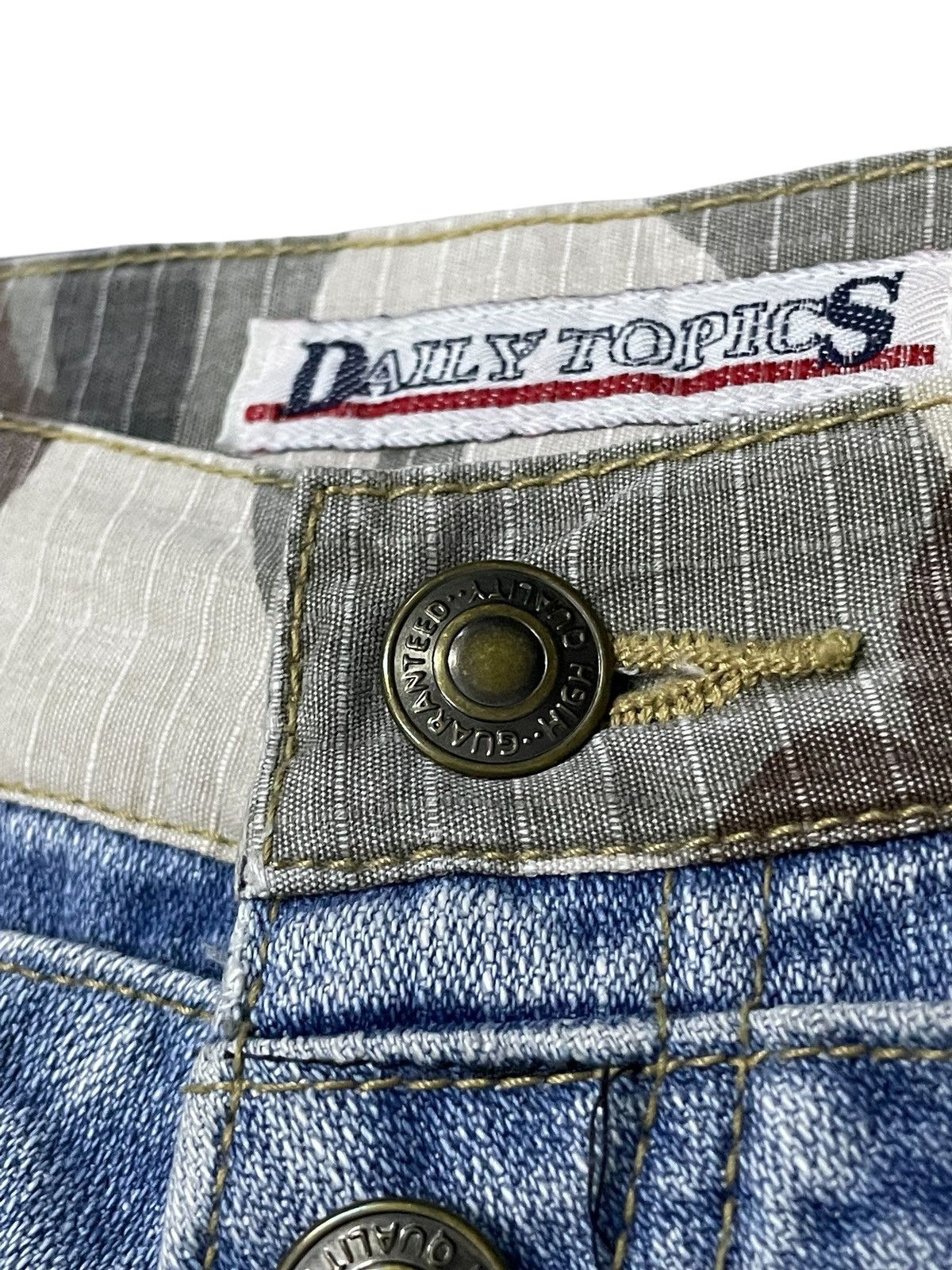 GOSTAR DE FUGA × Hysteric Glamour Daily Topics Japan Double Waist Camo Distressed Jeans Size US 30 / EU 46 - 9 Thumbnail