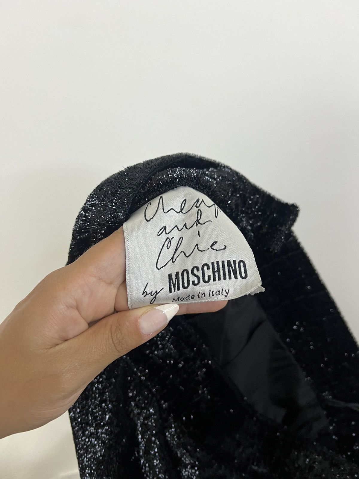 Moschino Moschino skirt m black shiny lace Size 28" / US 6 / IT 42 - 2 Thumbnail
