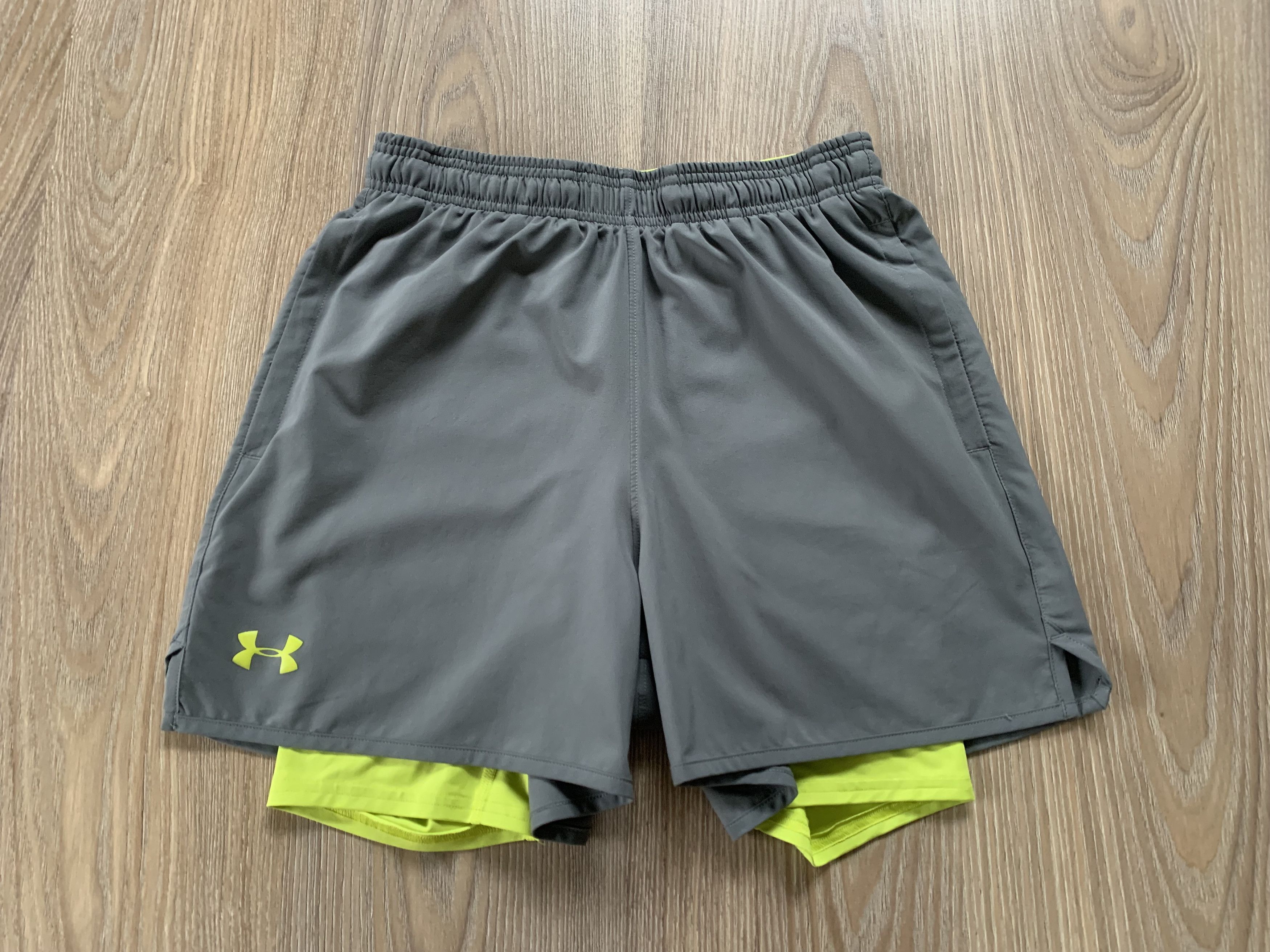 Under Armour Under Armour Training Shorts Size US 28 / EU 44 - 2 Thumbnail