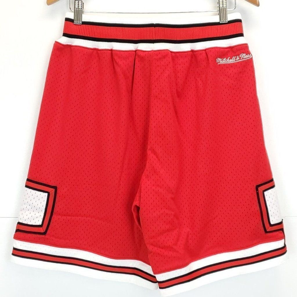 Mitchell & Ness Mitchell & Ness Men's Shorts Nice Kicks Talk Box Shorts Red Size US 32 / EU 48 - 2 Thumbnail