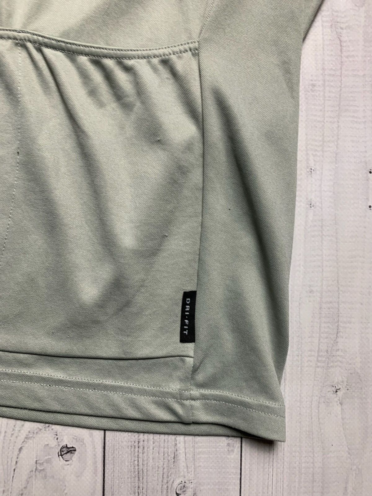 Nike × Nike ACG × Vintage Vintage ACG logo tee size L rare Size US L / EU 52-54 / 3 - 10 Thumbnail
