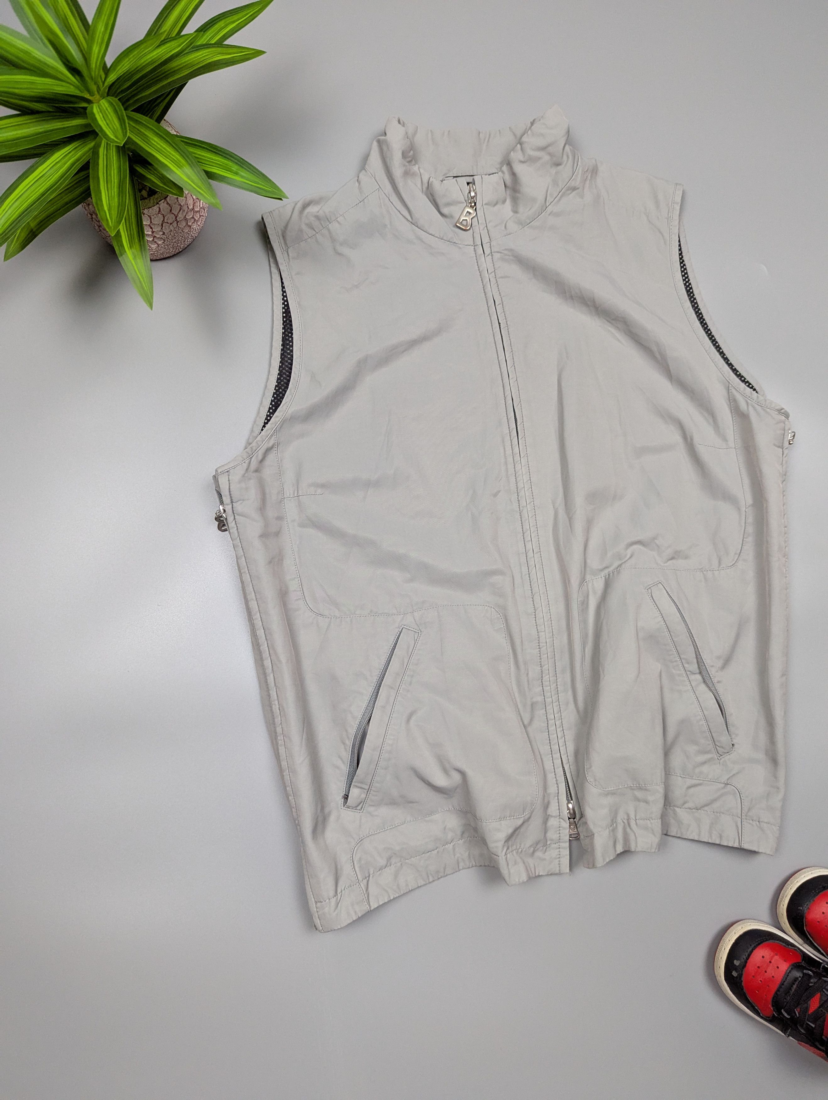 Bogner Bogner Light Gray Vest M/L Outdoor Sleeveless VTG Size L / US 10 / IT 46 - 4 Thumbnail
