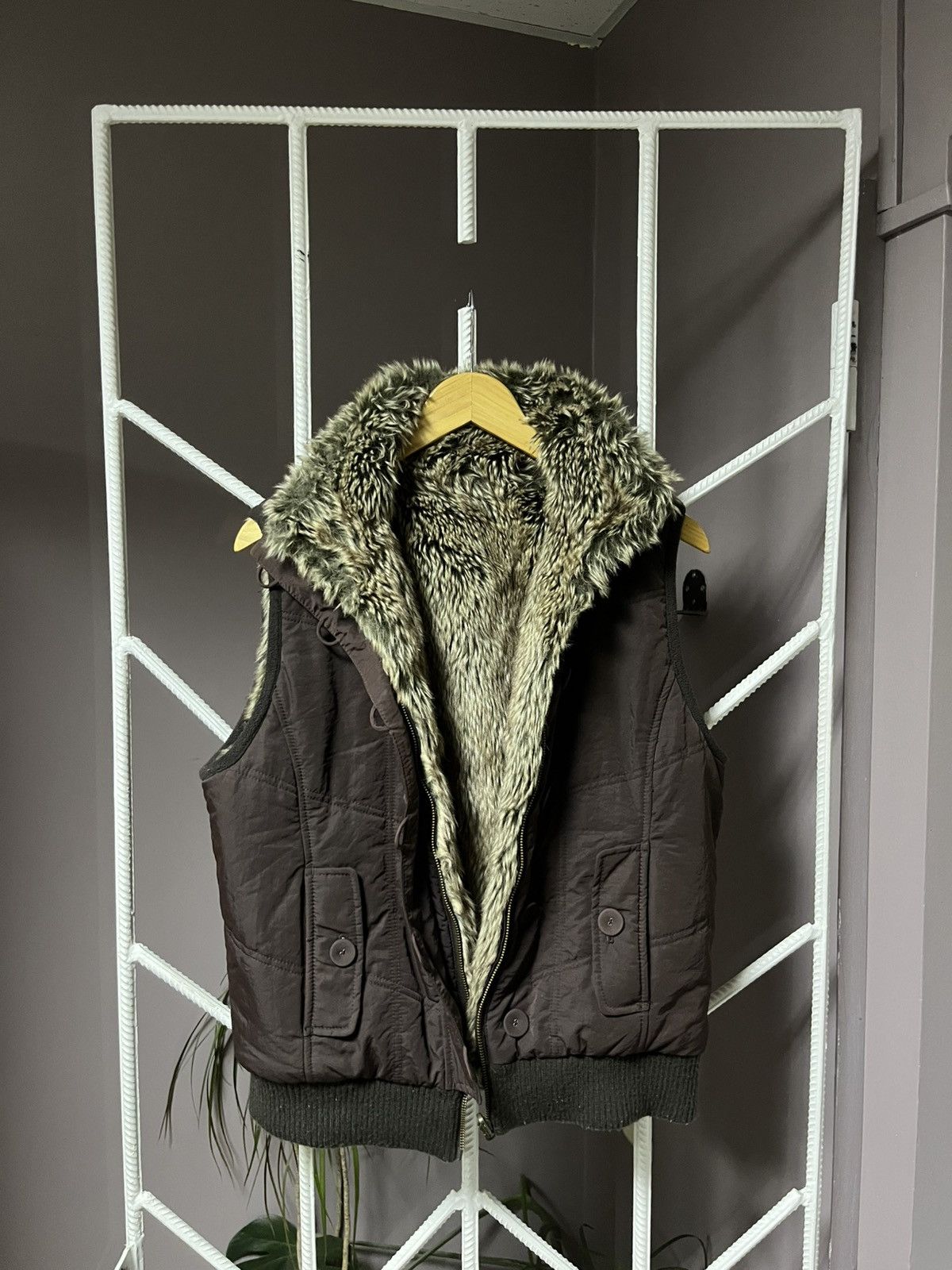 If Six Was Nine Y2K Vintage 90s Faux Fur vest Opium LGB style Avant-garde Size US M / EU 48-50 / 2 - 3 Thumbnail