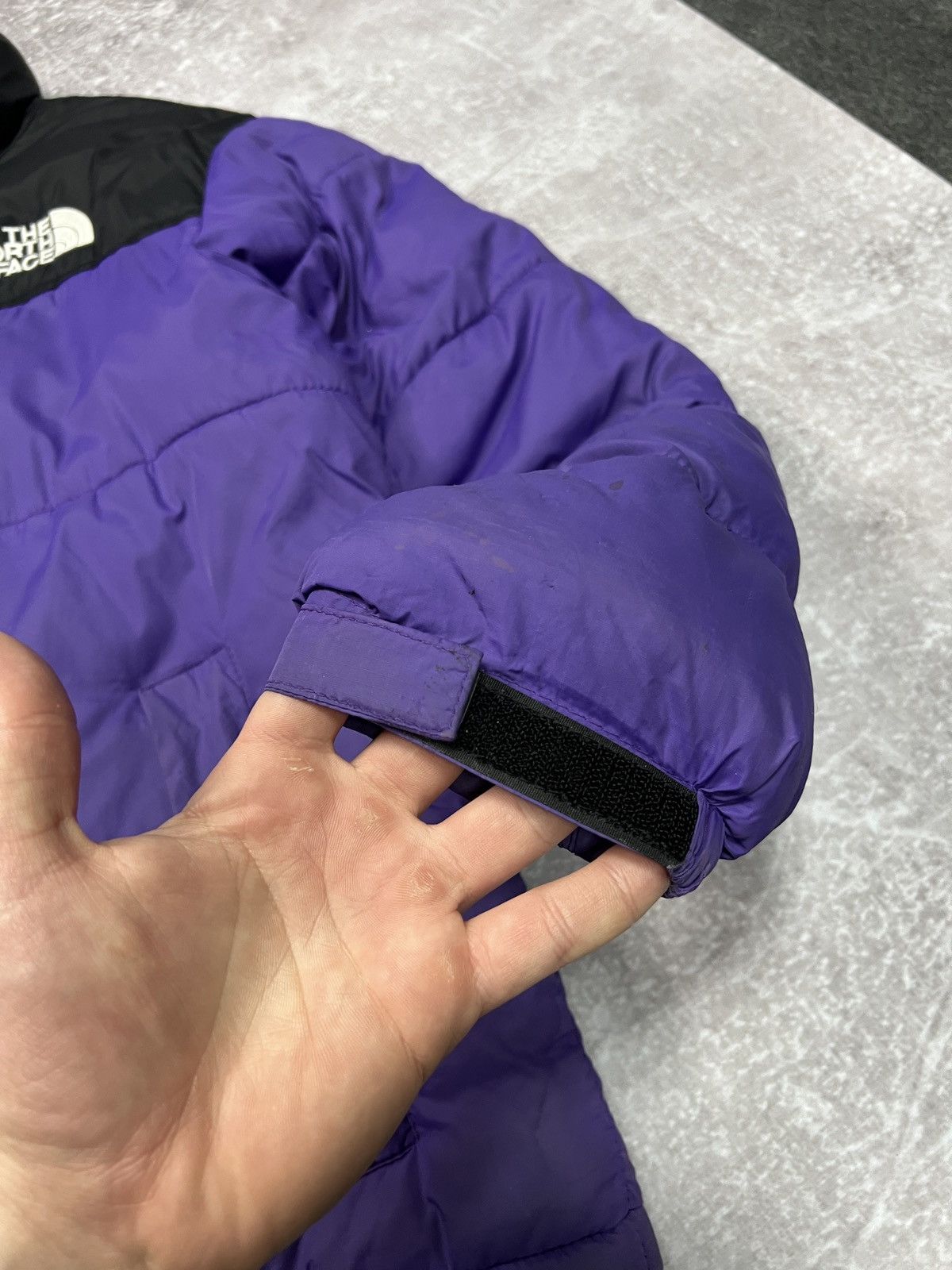 The North Face The North Face Puffer Jacket 700 Nuptse Black Purple Size US S / EU 44-46 / 1 - 6 Thumbnail