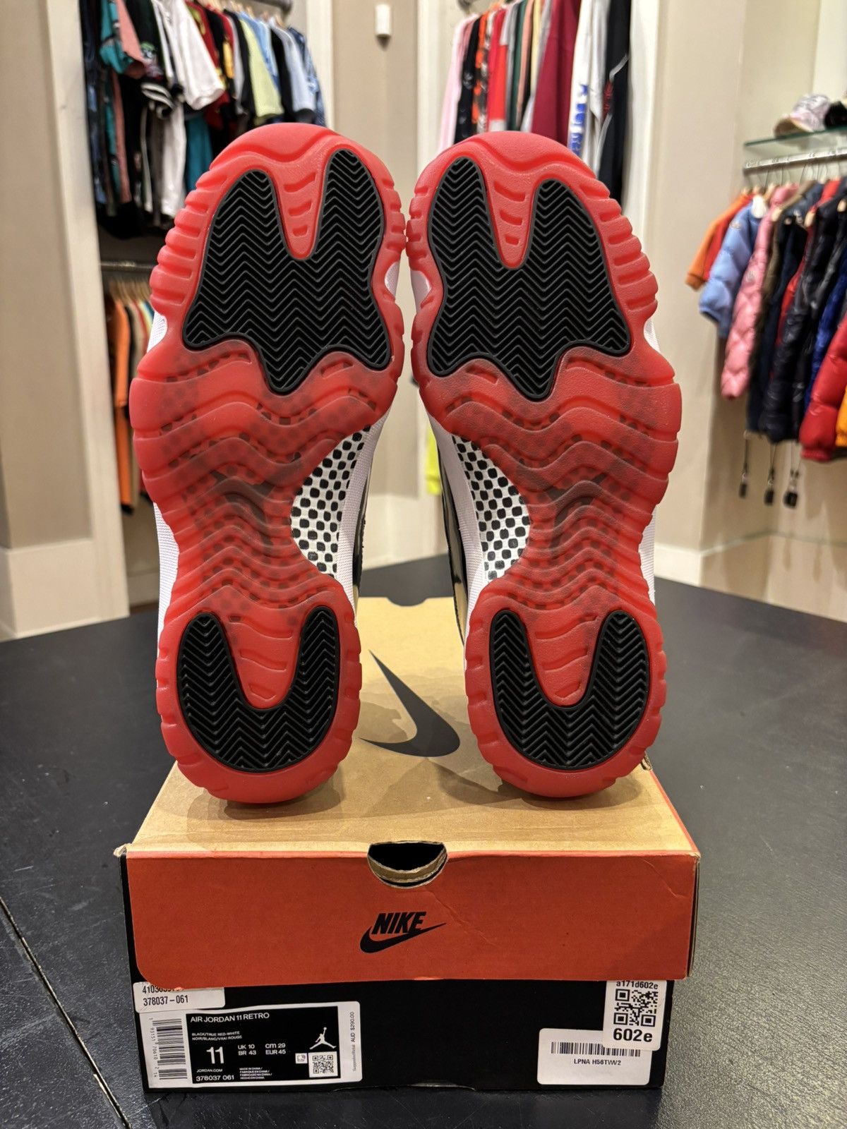 Jordan Brand Jordan 11 Retro Playoffs Bred (2019) Size US 11 / EU 44 - 6 Thumbnail